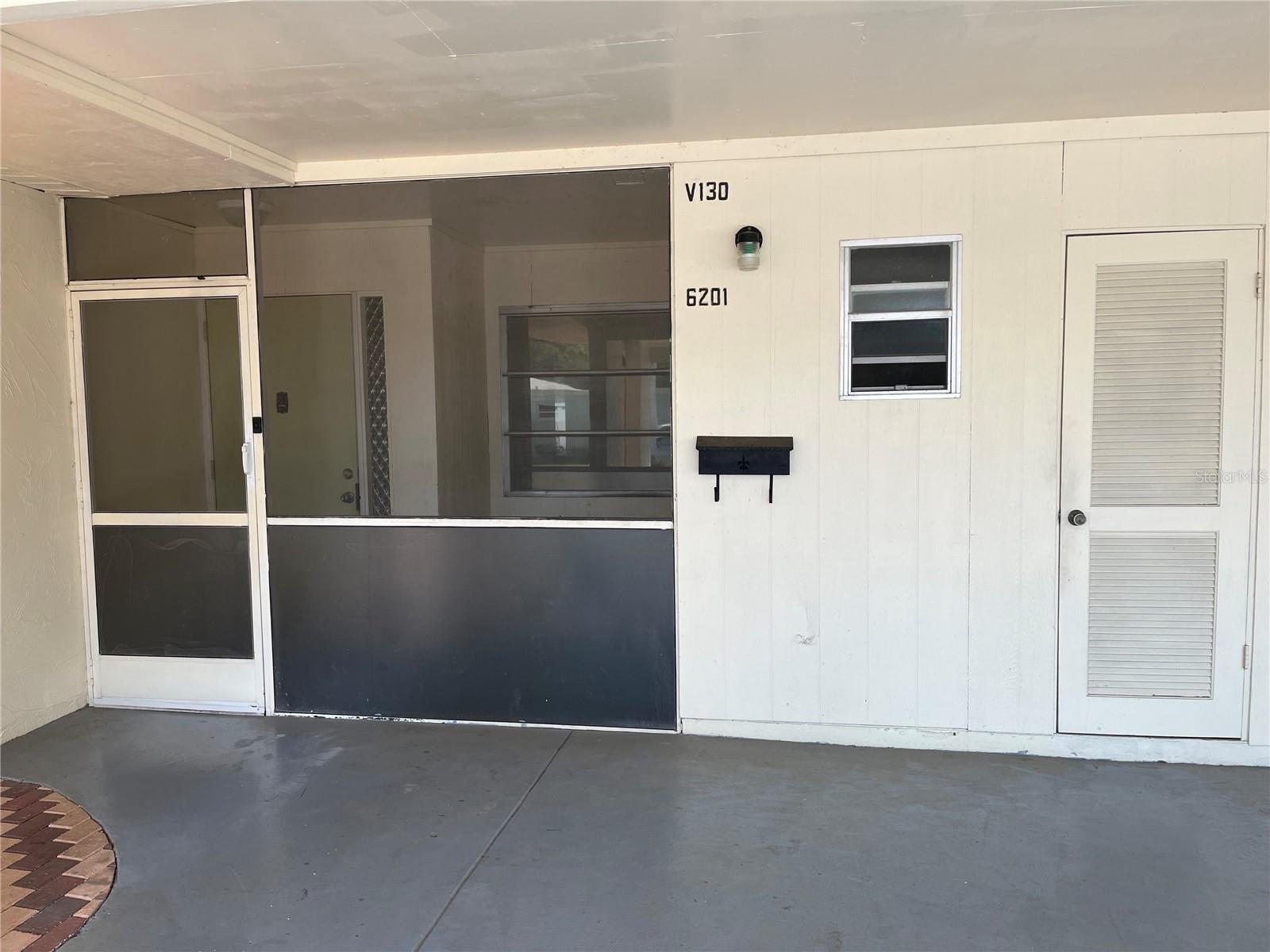 6201 GREEN VIEW DRIVE Unit: 130
