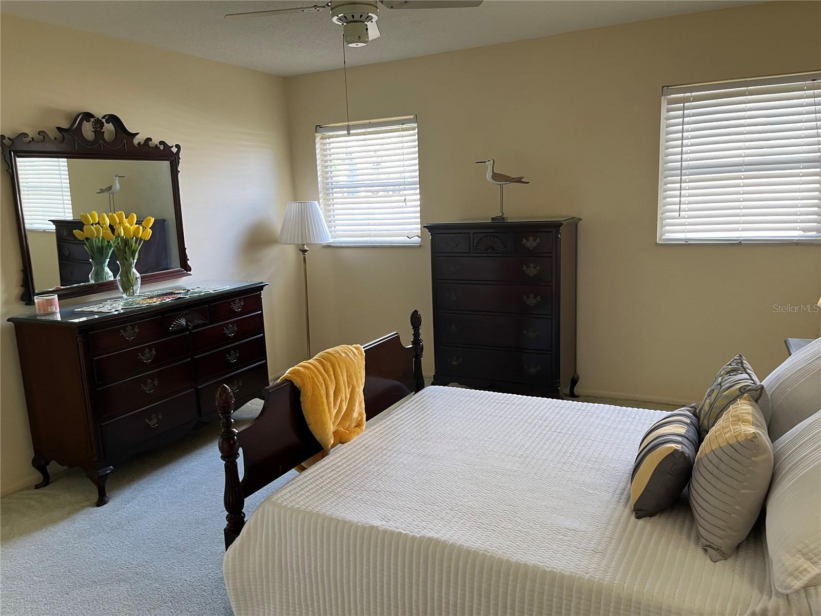 6201 GREEN VIEW DRIVE Unit: 130