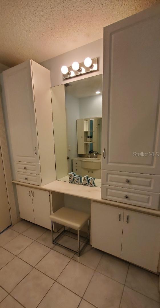 6201 GREEN VIEW DRIVE Unit: 130