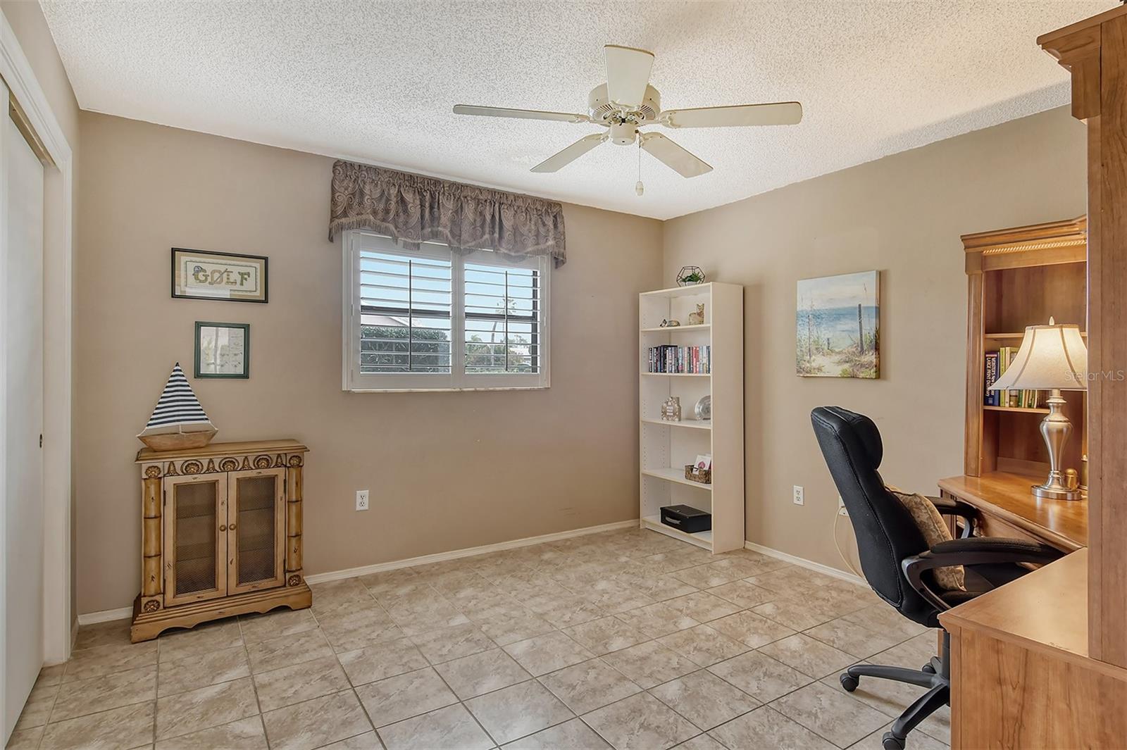 328 EDEN DR