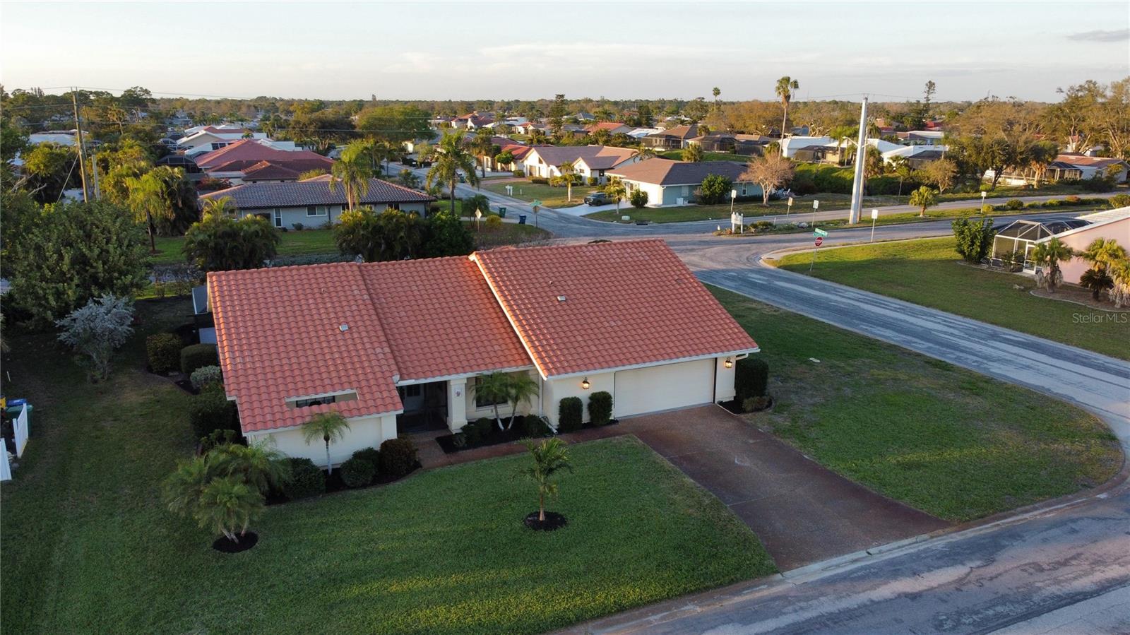 328 EDEN DR