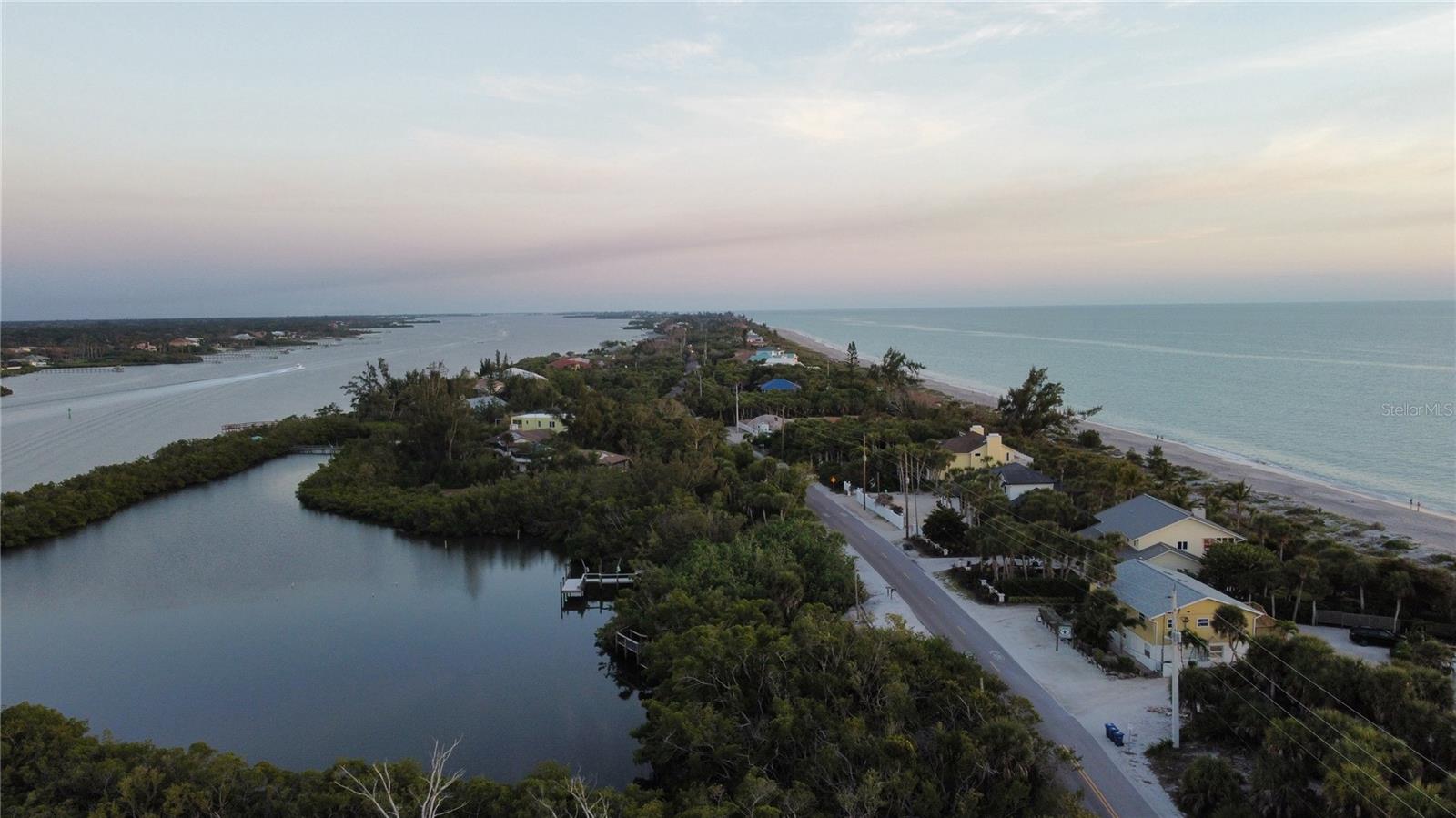 328 EDEN DR