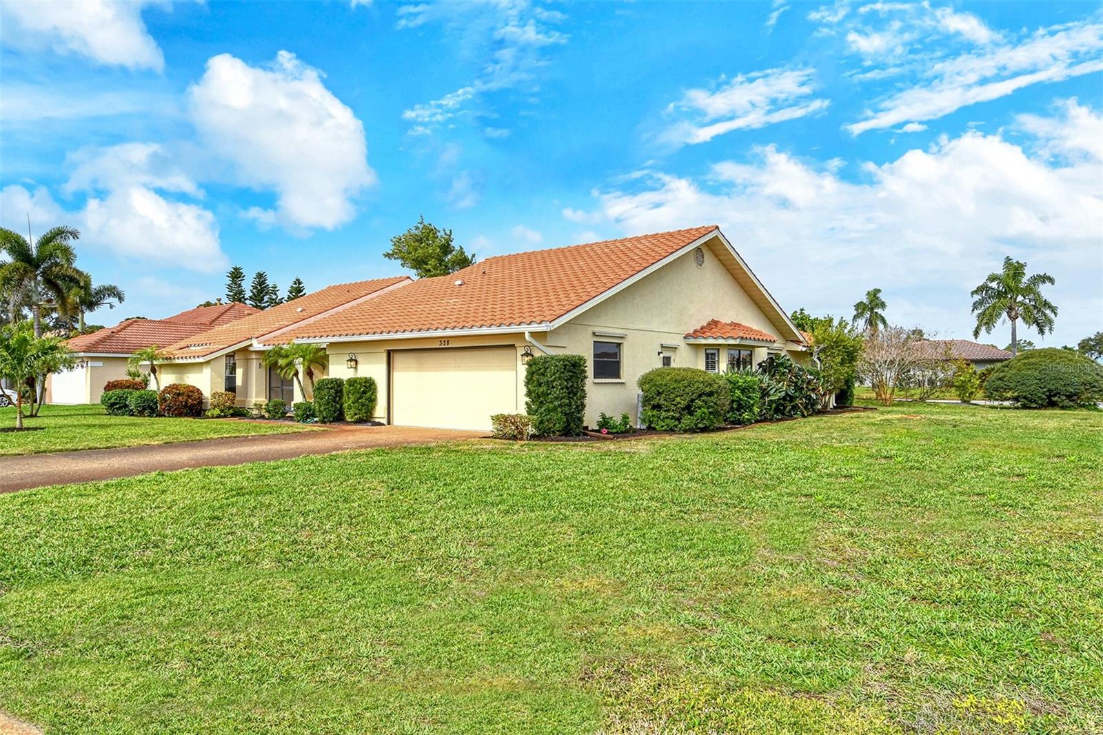 328 EDEN DR