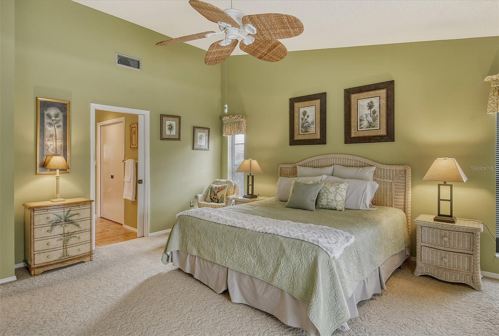 328 EDEN DR