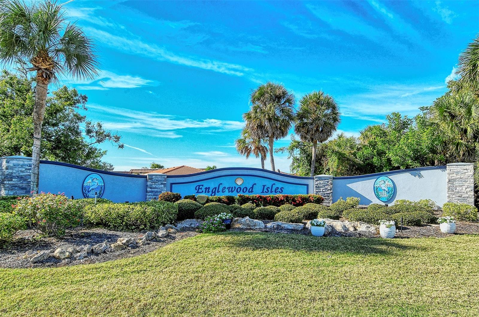 328 EDEN DR