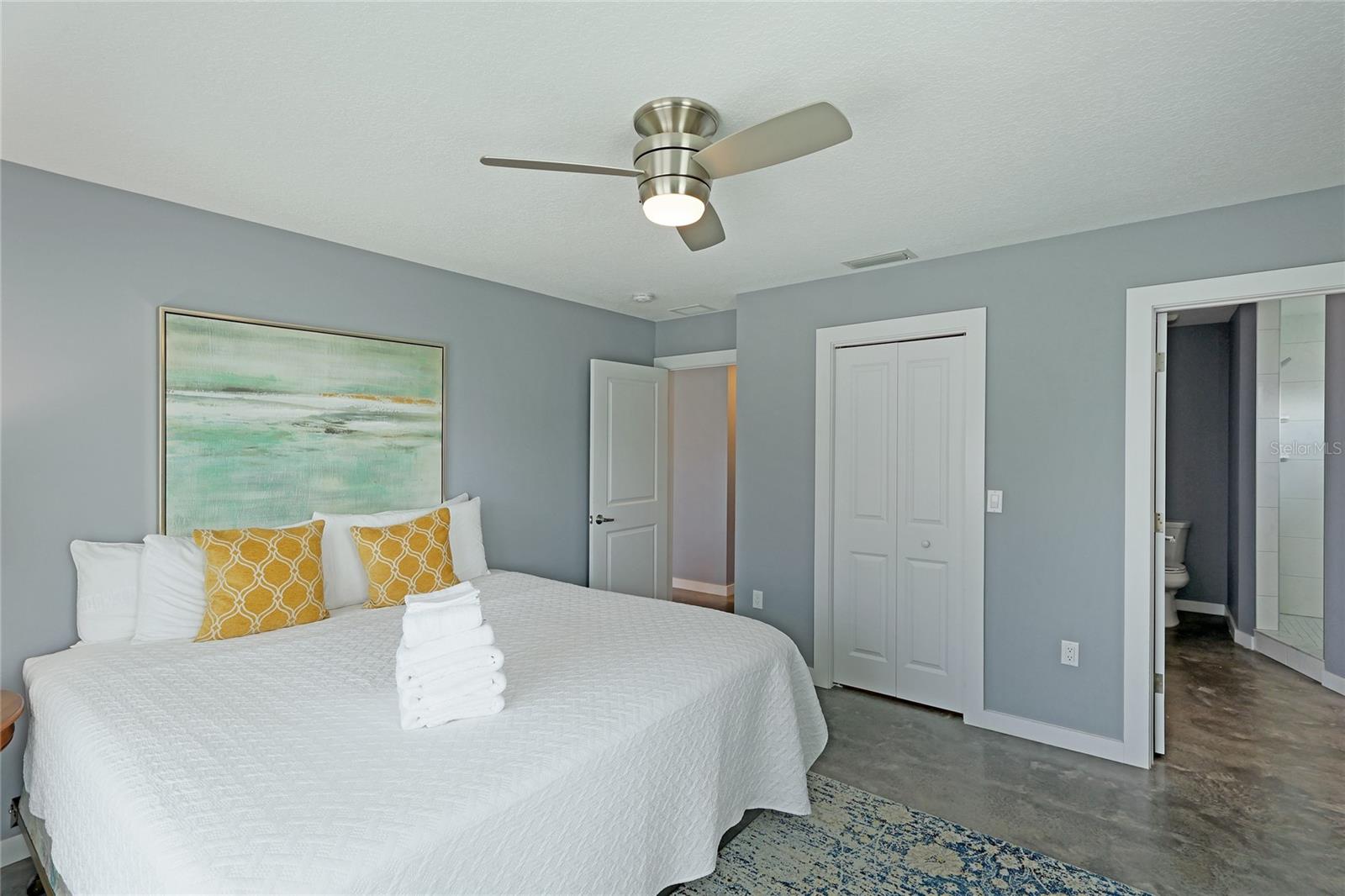 645 BEACH RD