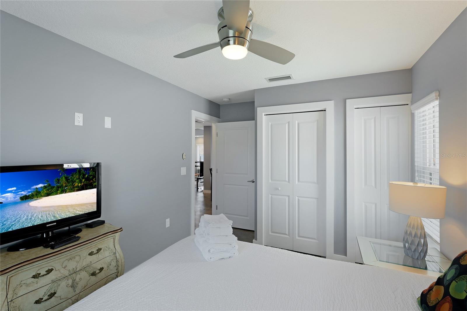 645 BEACH RD