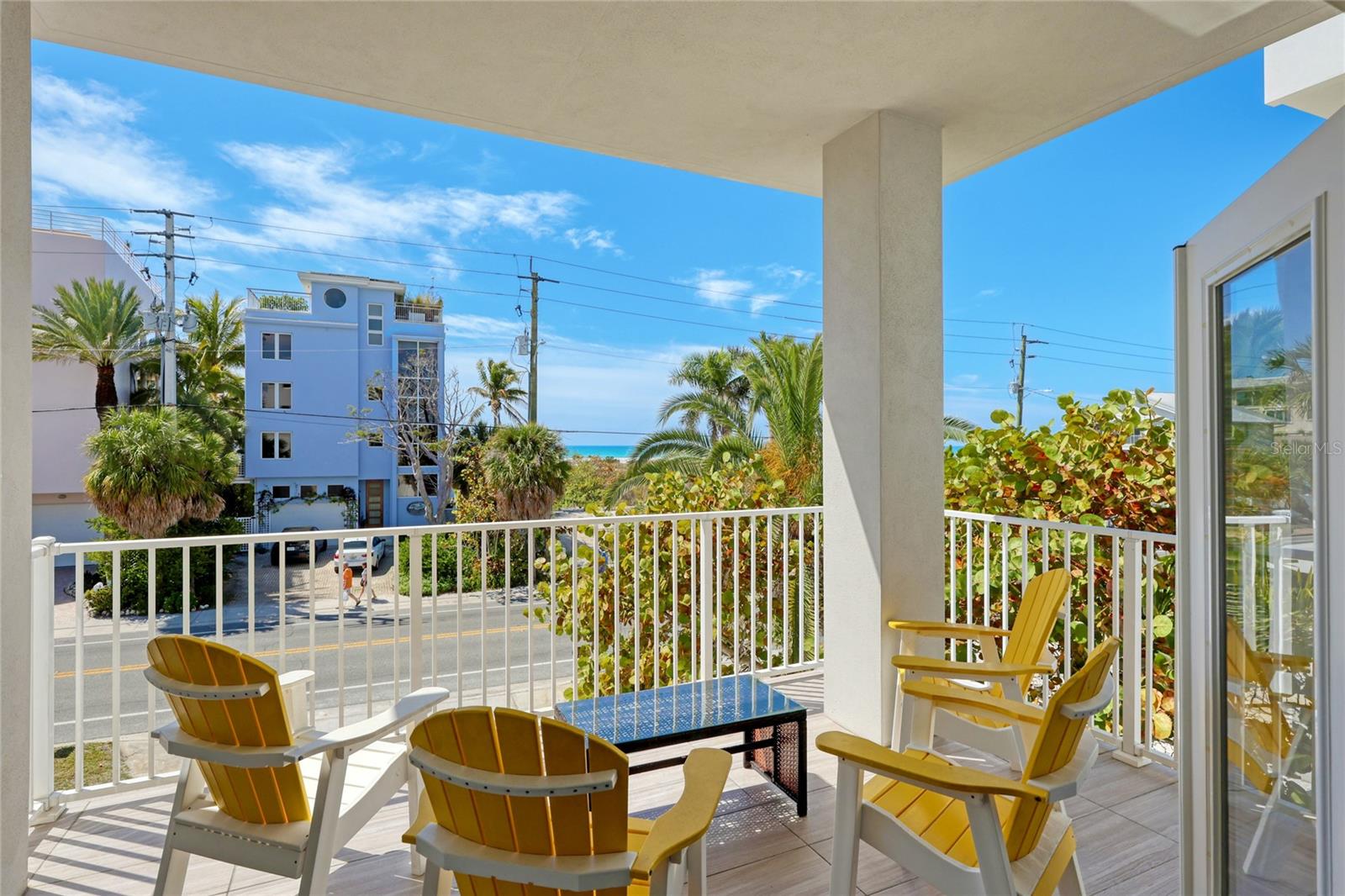 645 BEACH RD