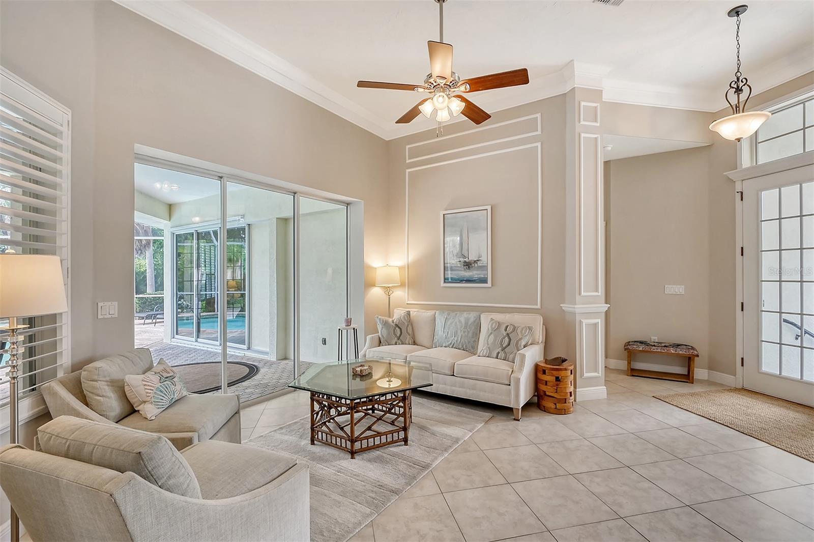 5566 SIESTA ESTATES CT