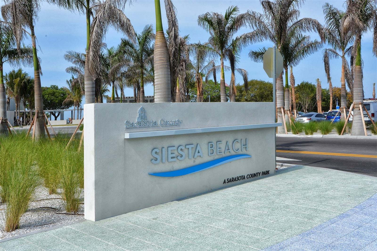 5566 SIESTA ESTATES CT