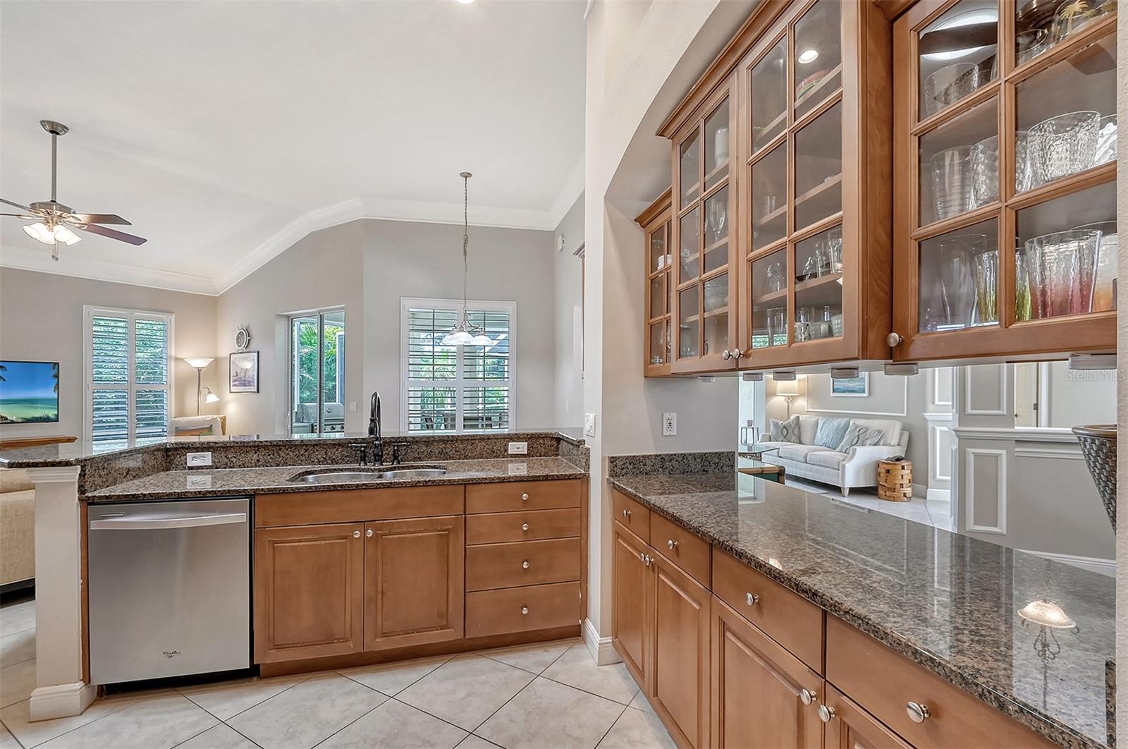 5566 SIESTA ESTATES CT
