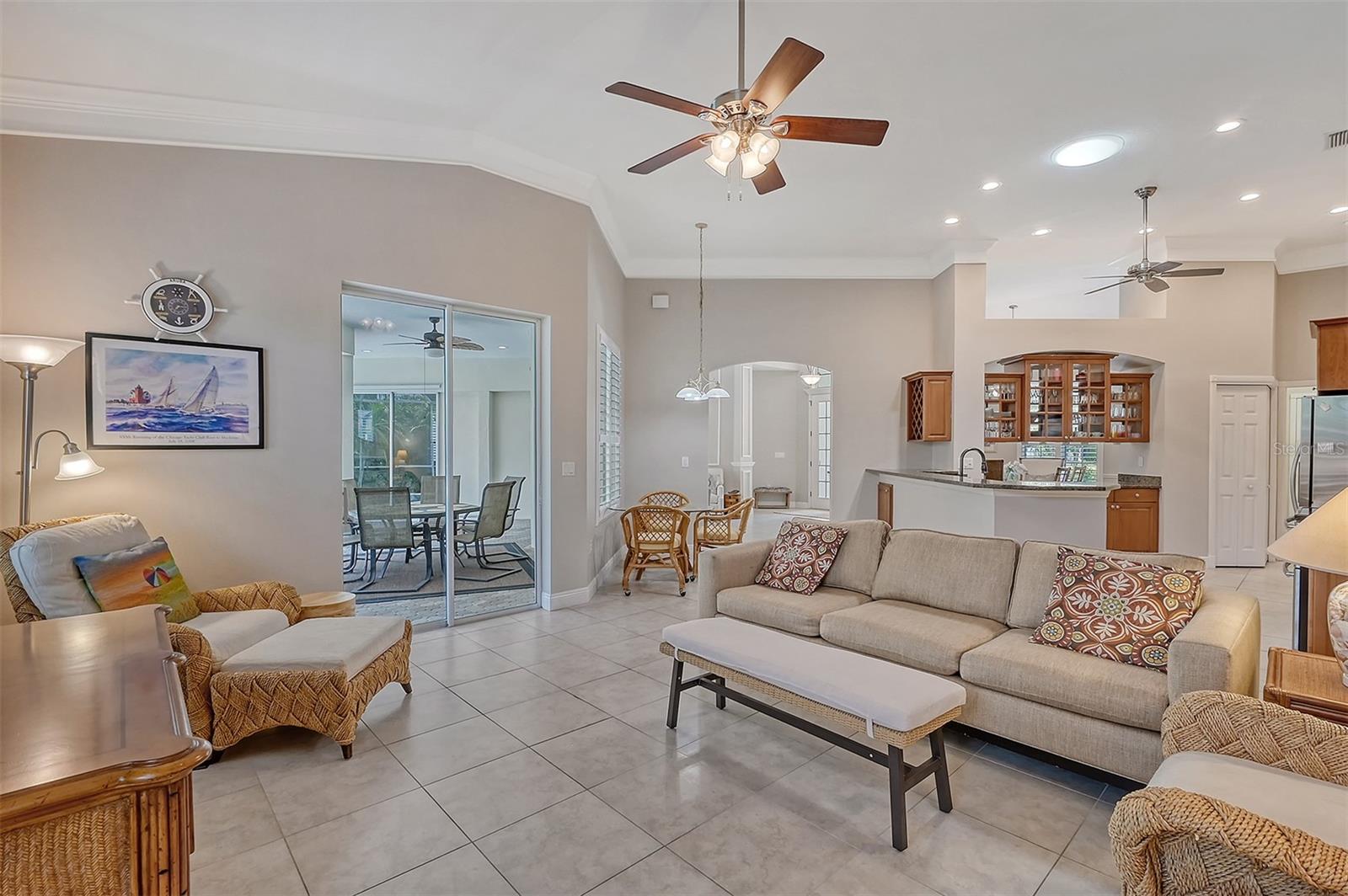 5566 SIESTA ESTATES CT