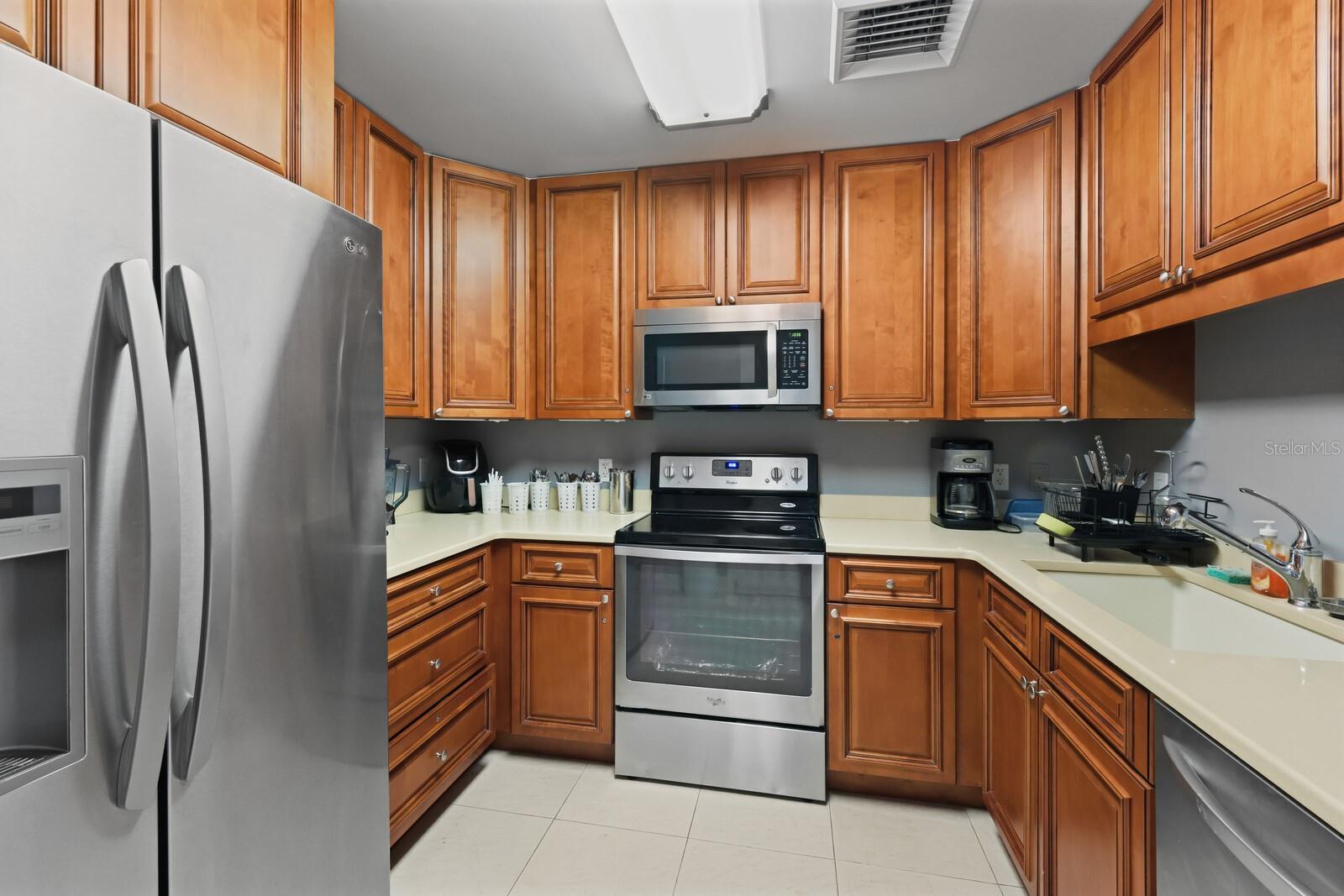 100 CENTRAL AVE #507