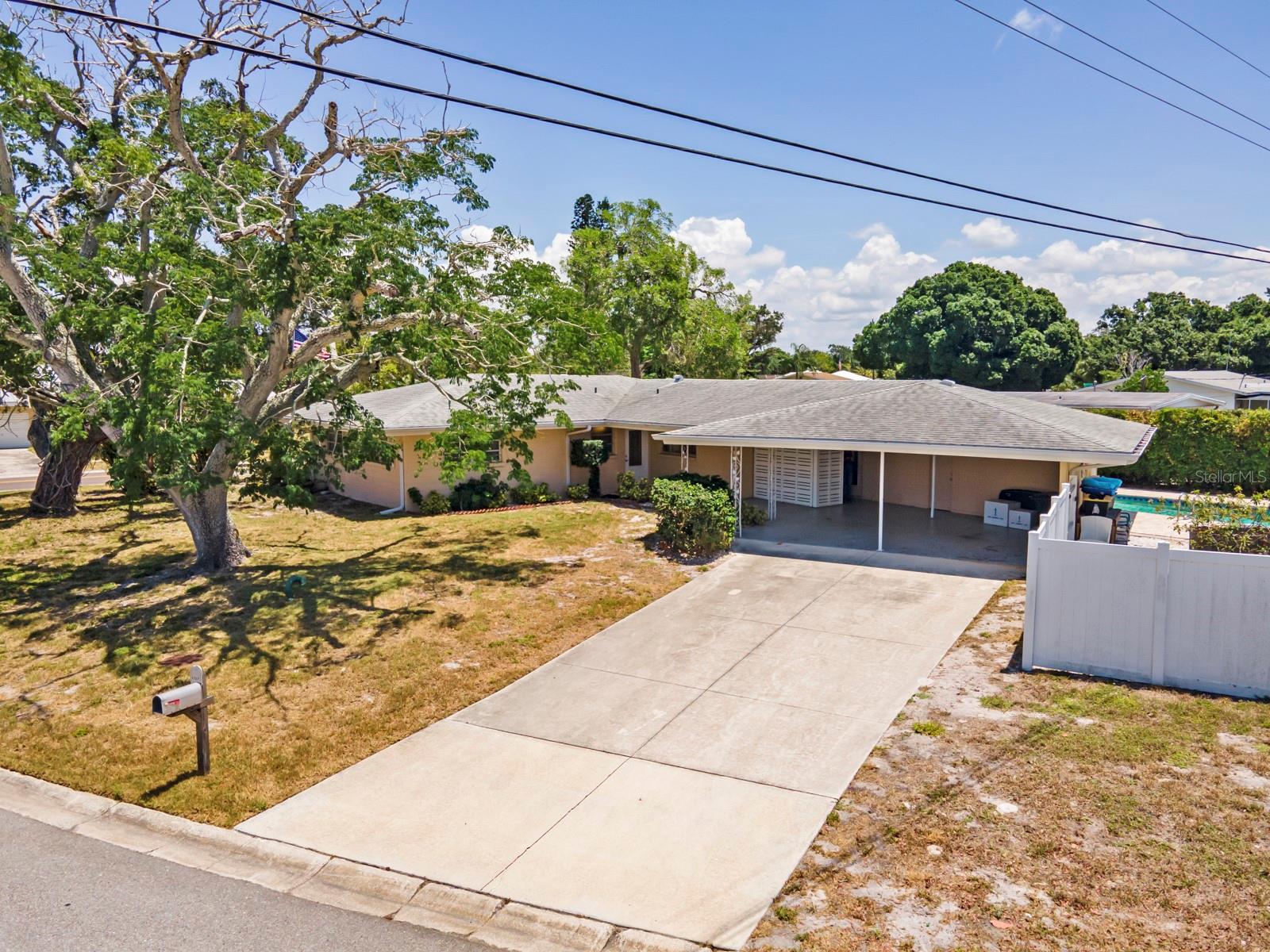 5707 MERRIMAC DR
