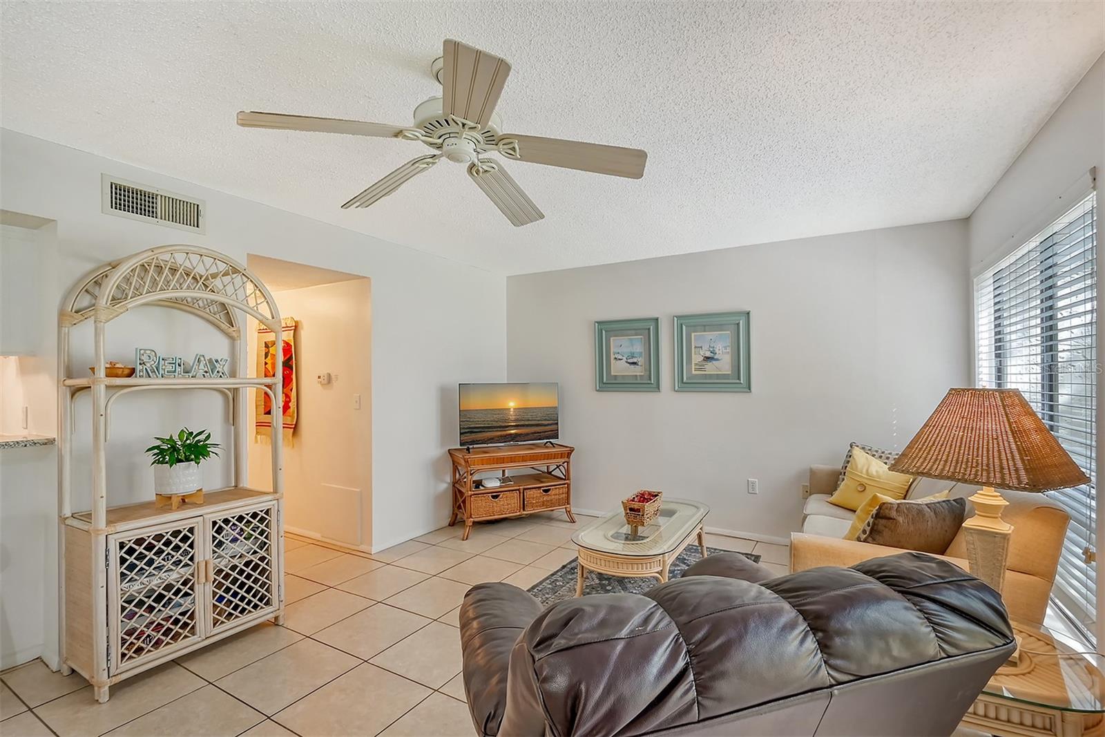 6157 MIDNIGHT PASS RD #G11