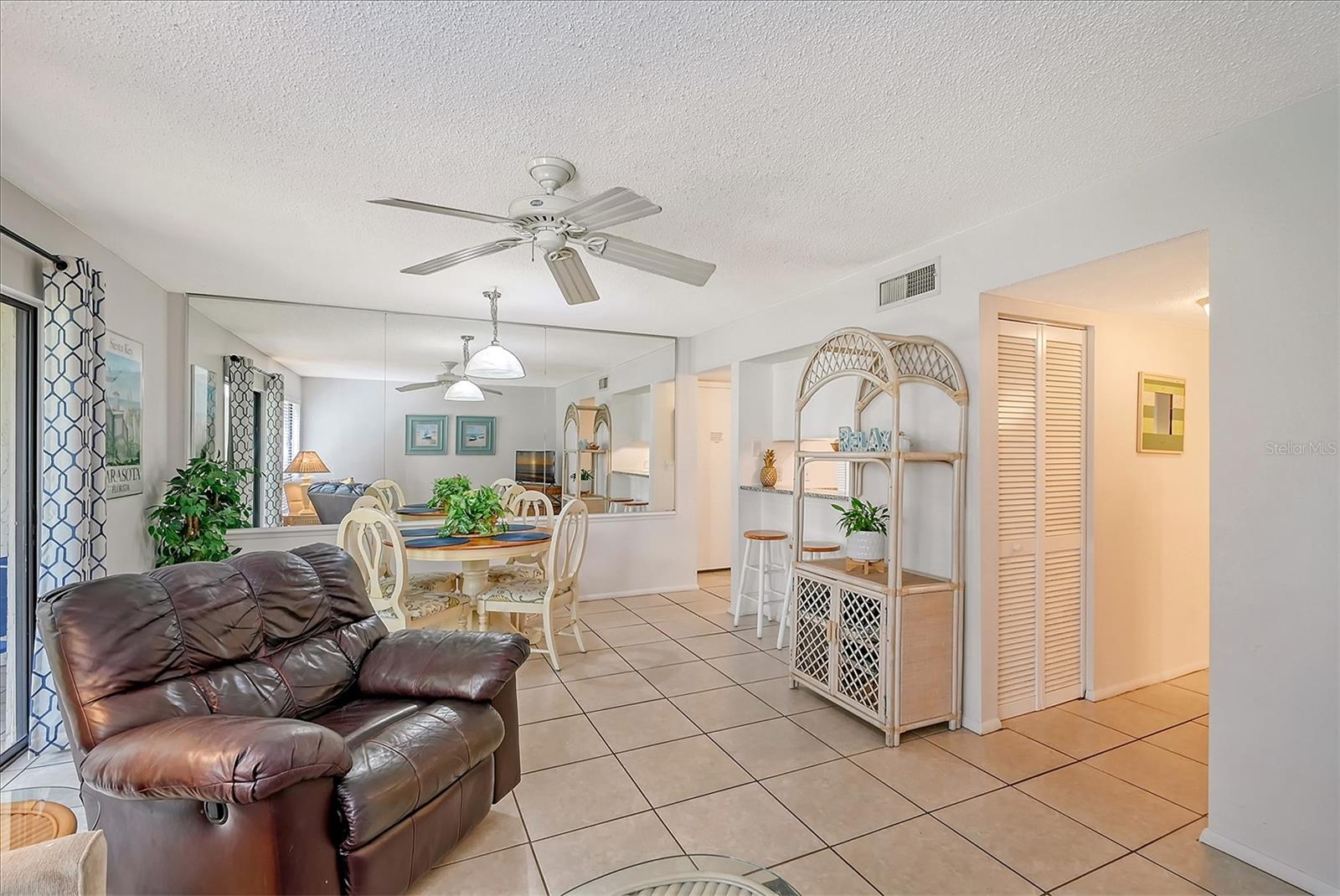 6157 MIDNIGHT PASS RD #G11