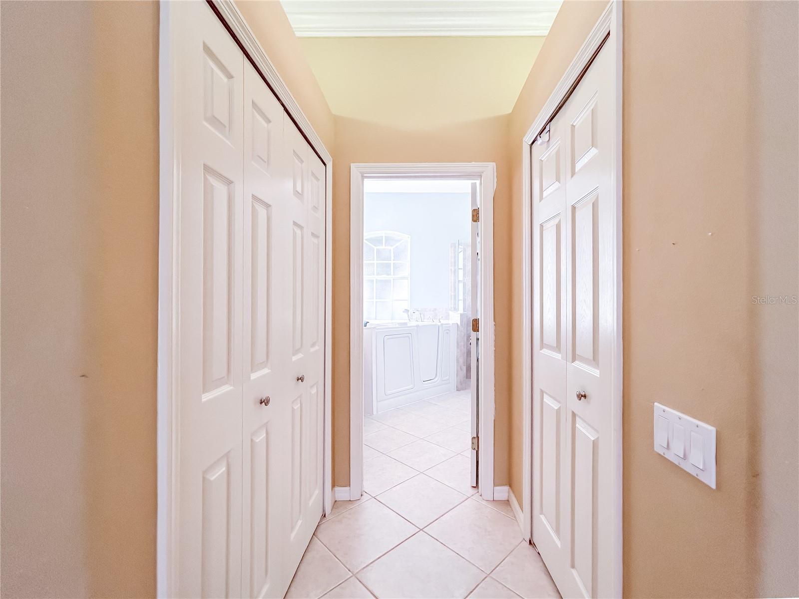 3108 ROYAL PALM DR