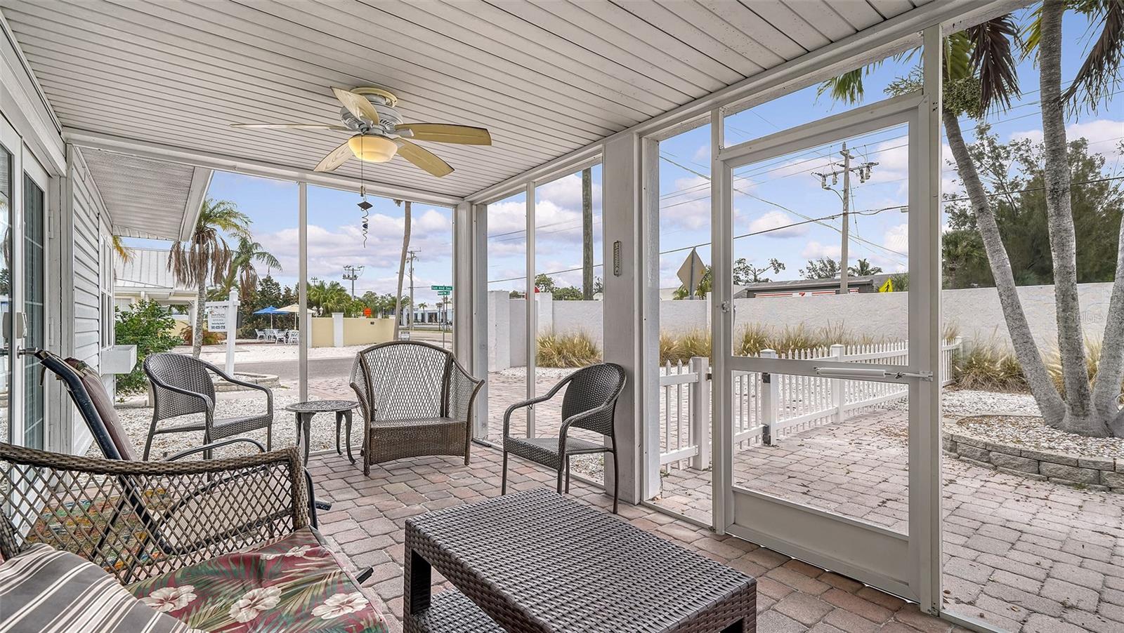 6630 MIDNIGHT PASS RD