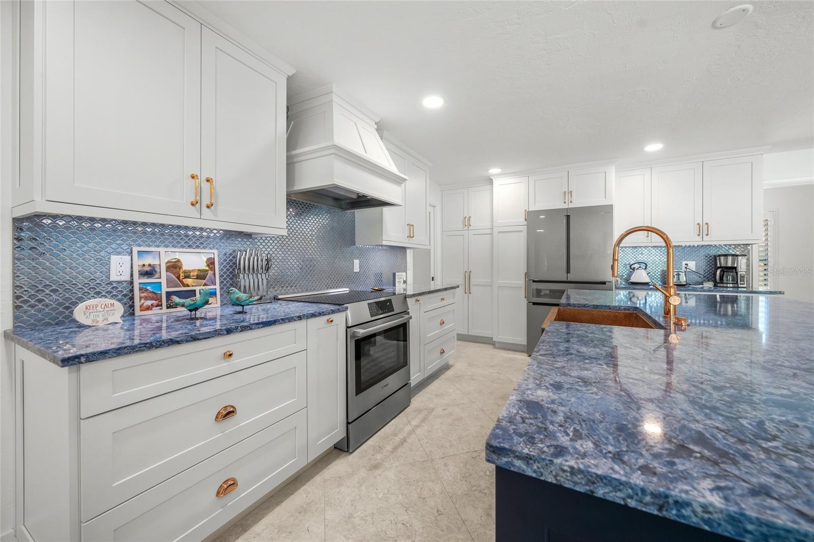 465 PARTRIDGE CIR