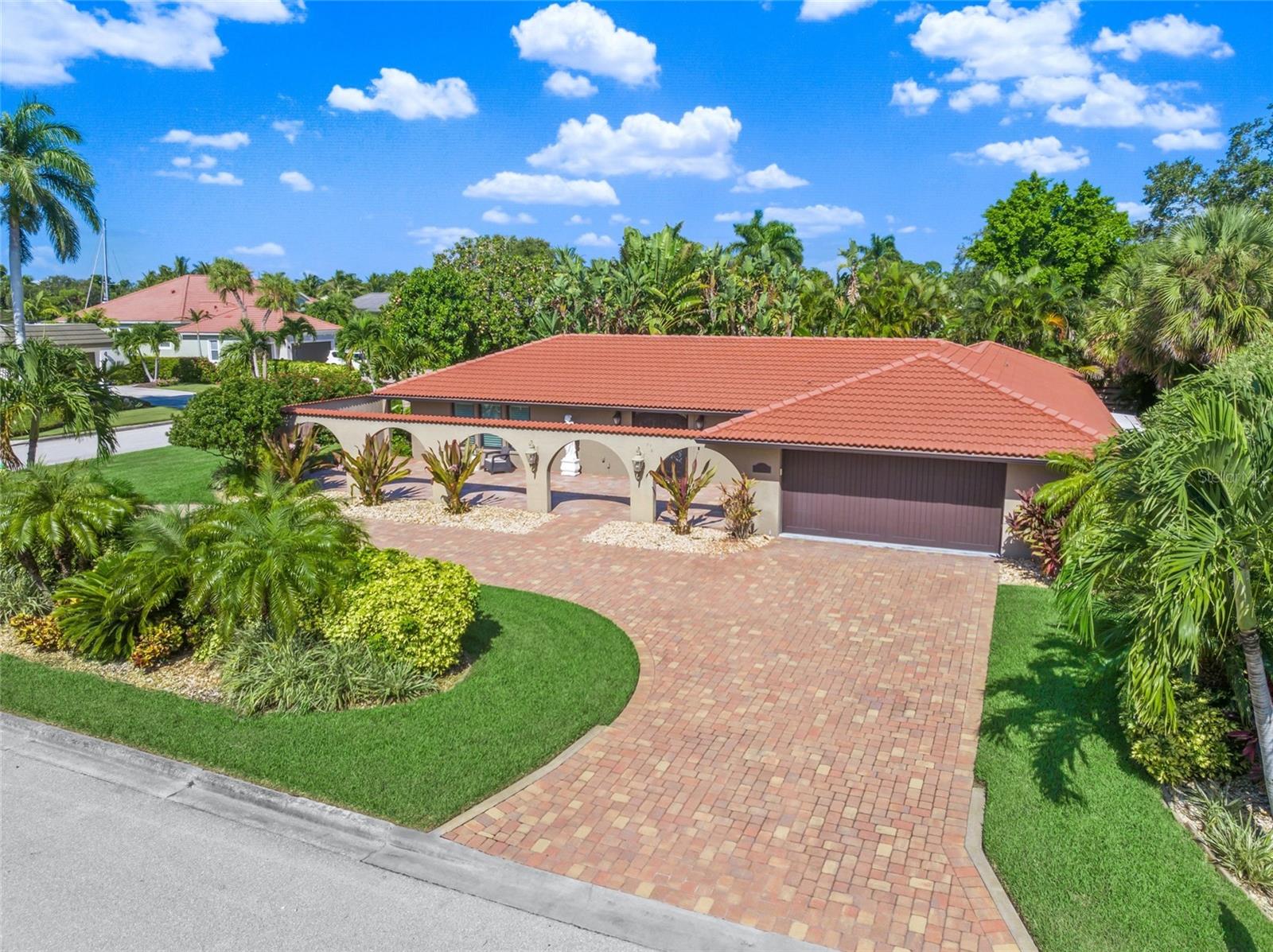 465 PARTRIDGE CIR