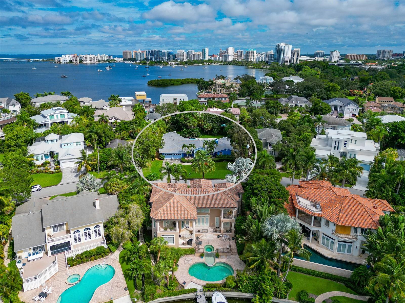 1389 HARBOR DR