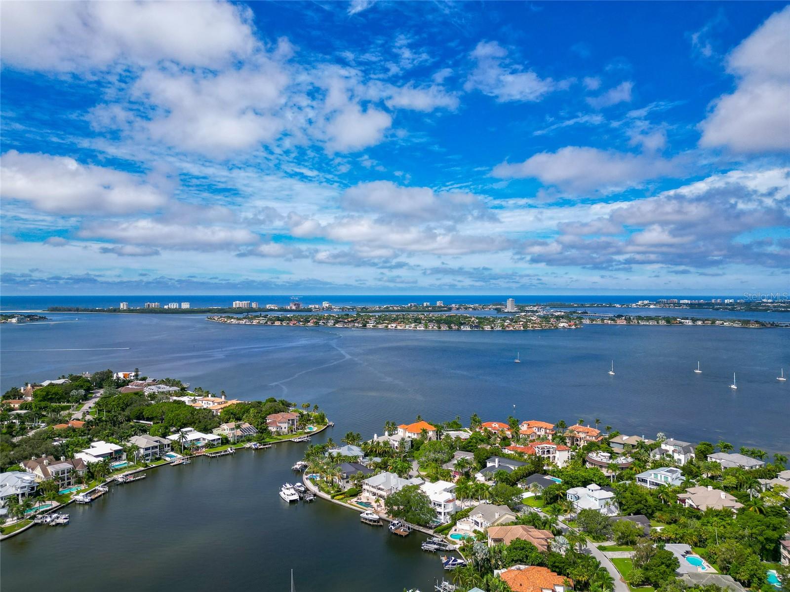 1389 HARBOR DR