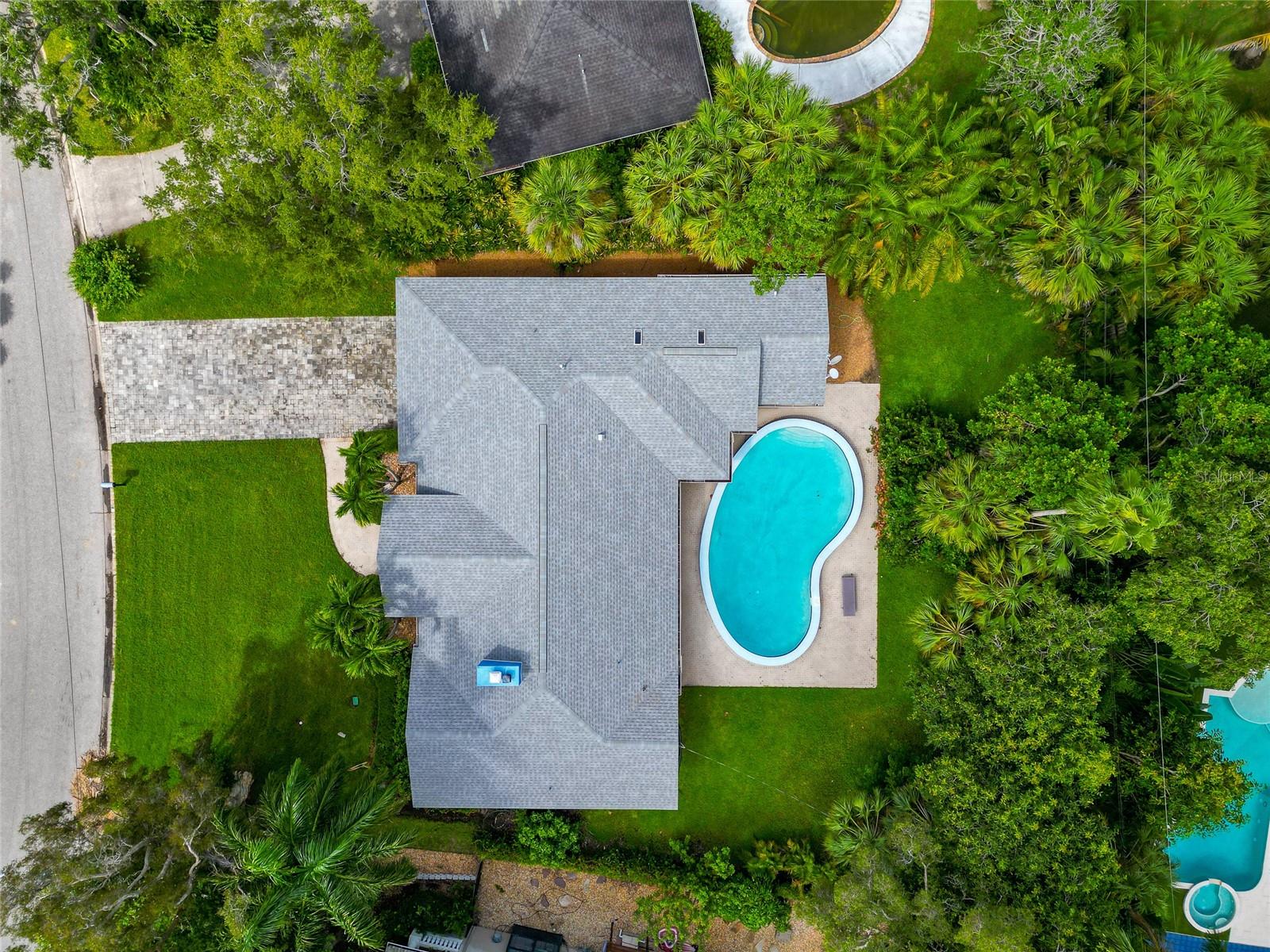 1389 HARBOR DR