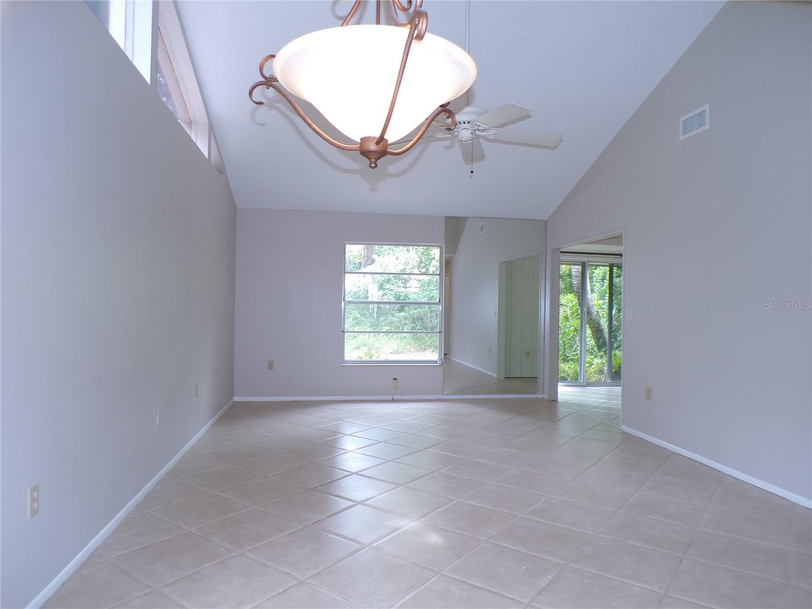 4973 VILLAGE GARDENS DR #50