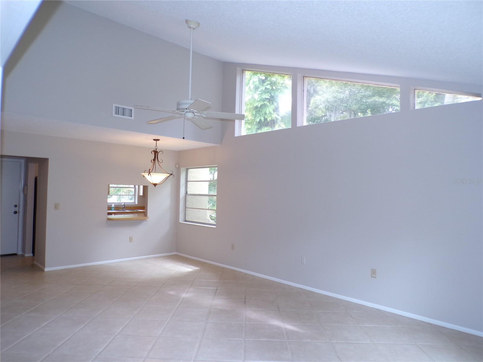 4973 VILLAGE GARDENS DR #50