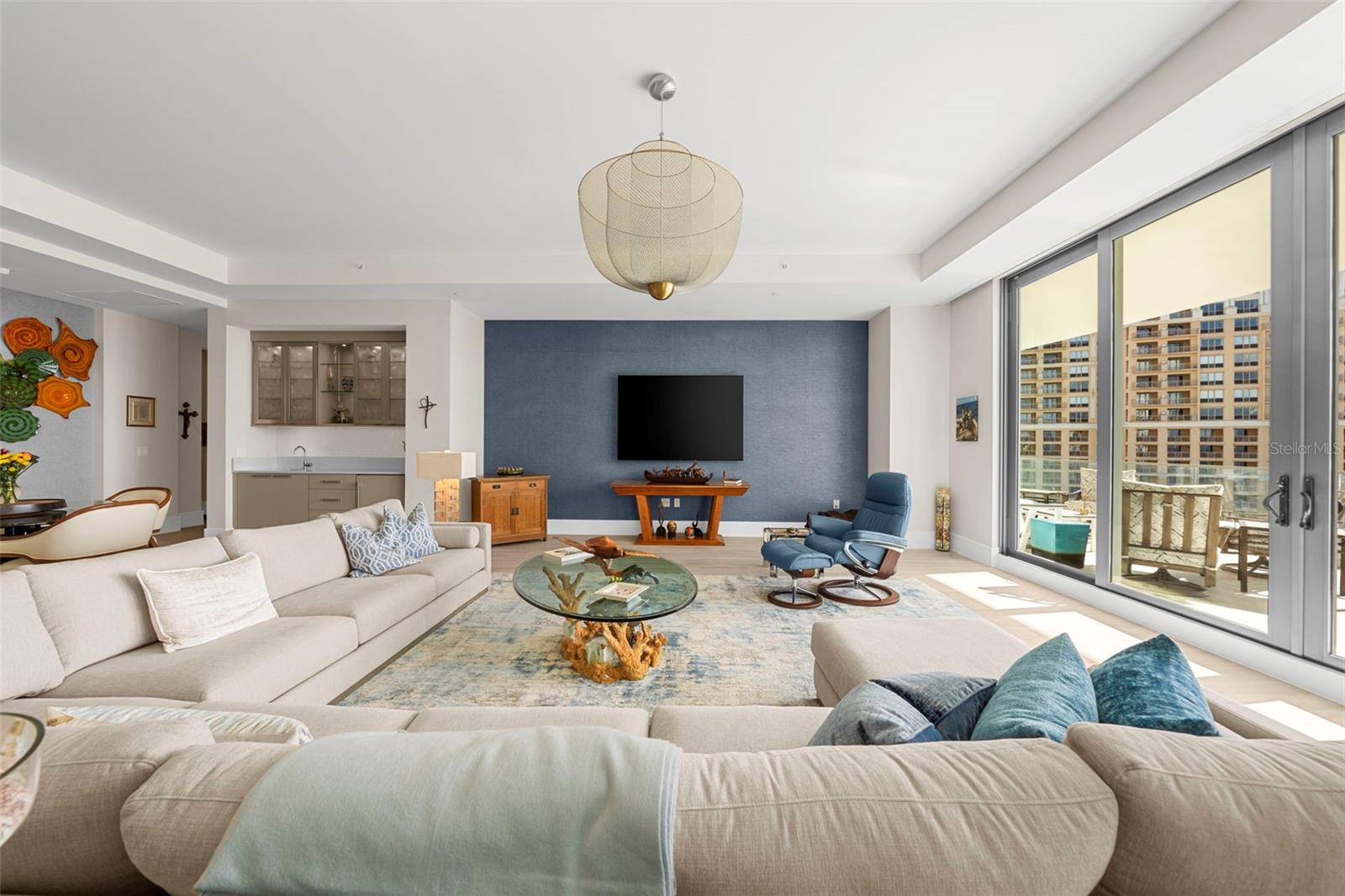 401 QUAY COMMONS #803