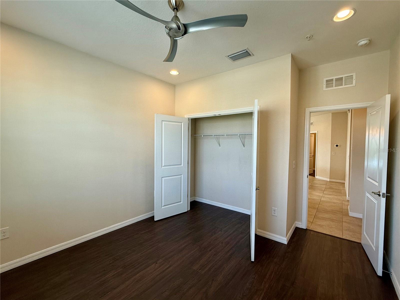 8382 ENCLAVE WAY #101