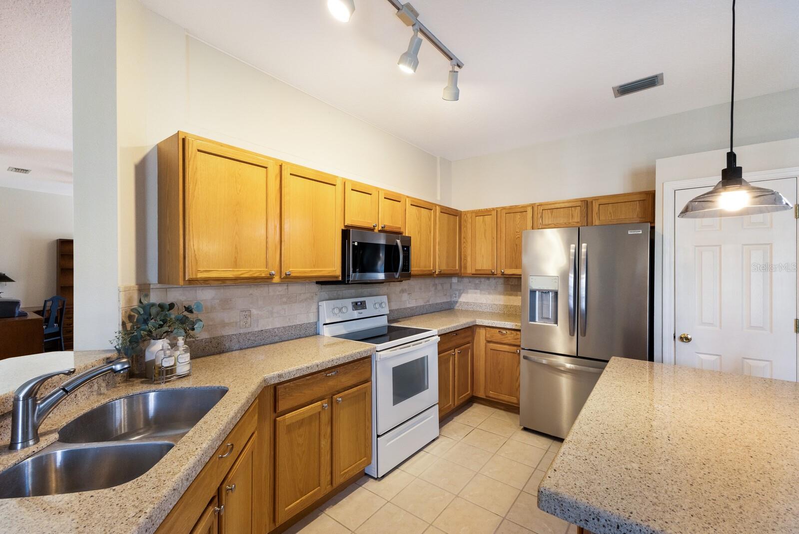 7144 SPIKERUSH CT