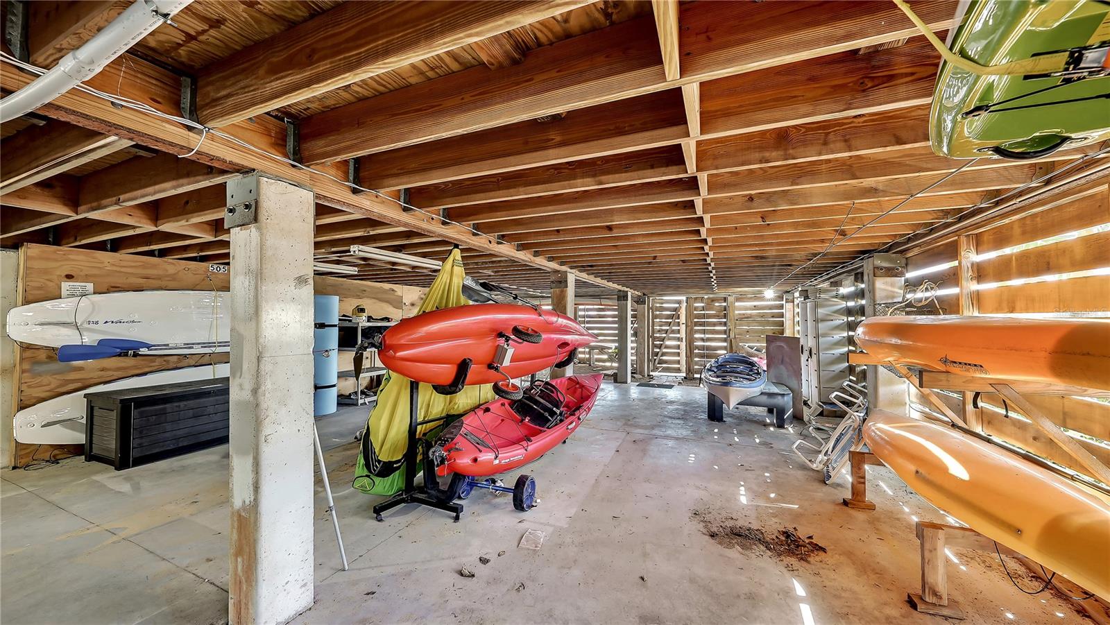 5911 MIDNIGHT PASS RD #504