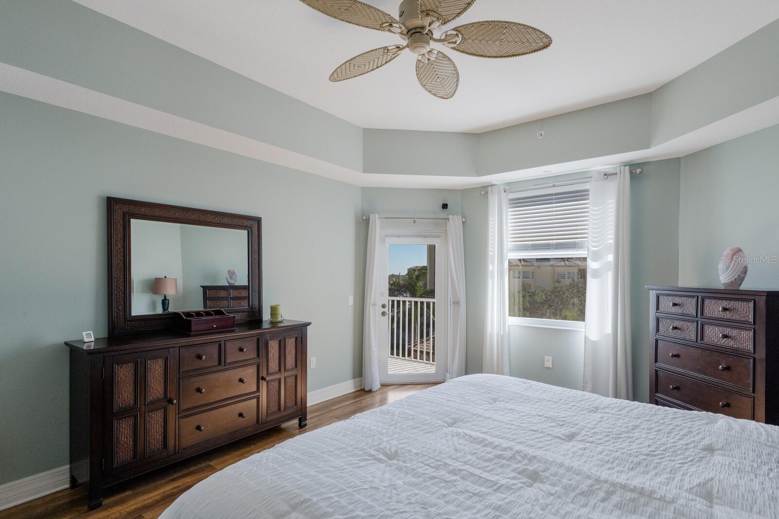 5591 CANNES CIR #501