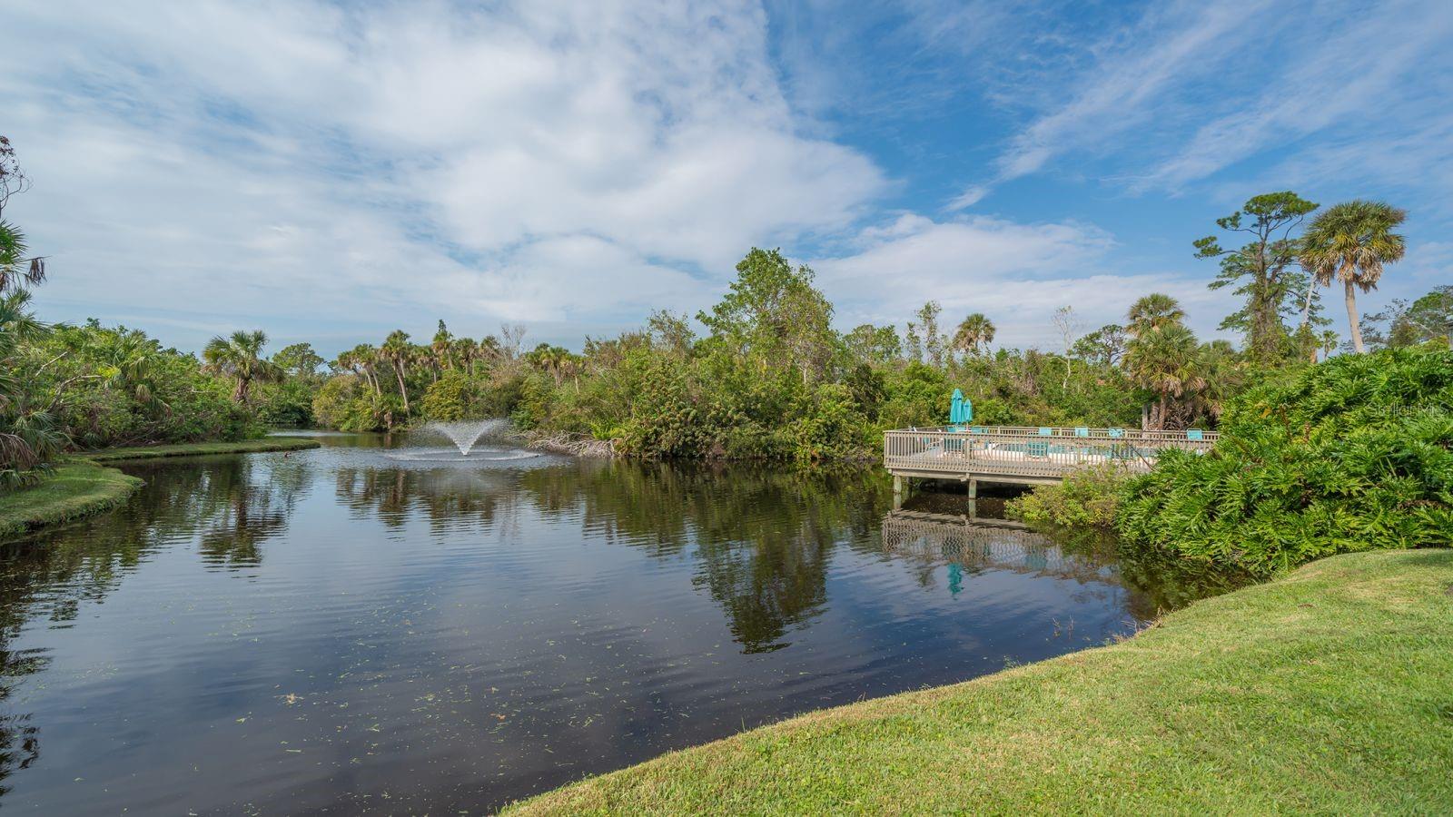 225 WOODLAND DR