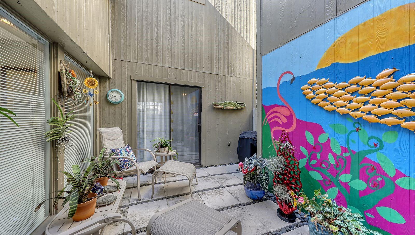 225 WOODLAND DR