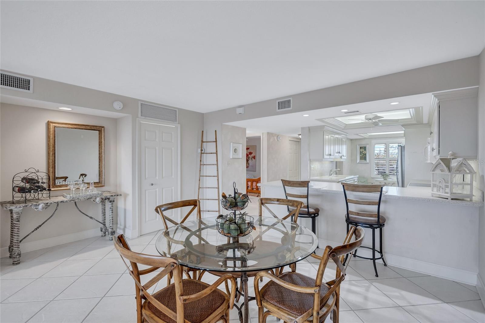 420 BEACH RD #203