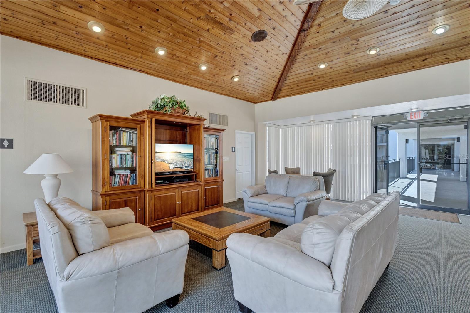 420 BEACH RD #203