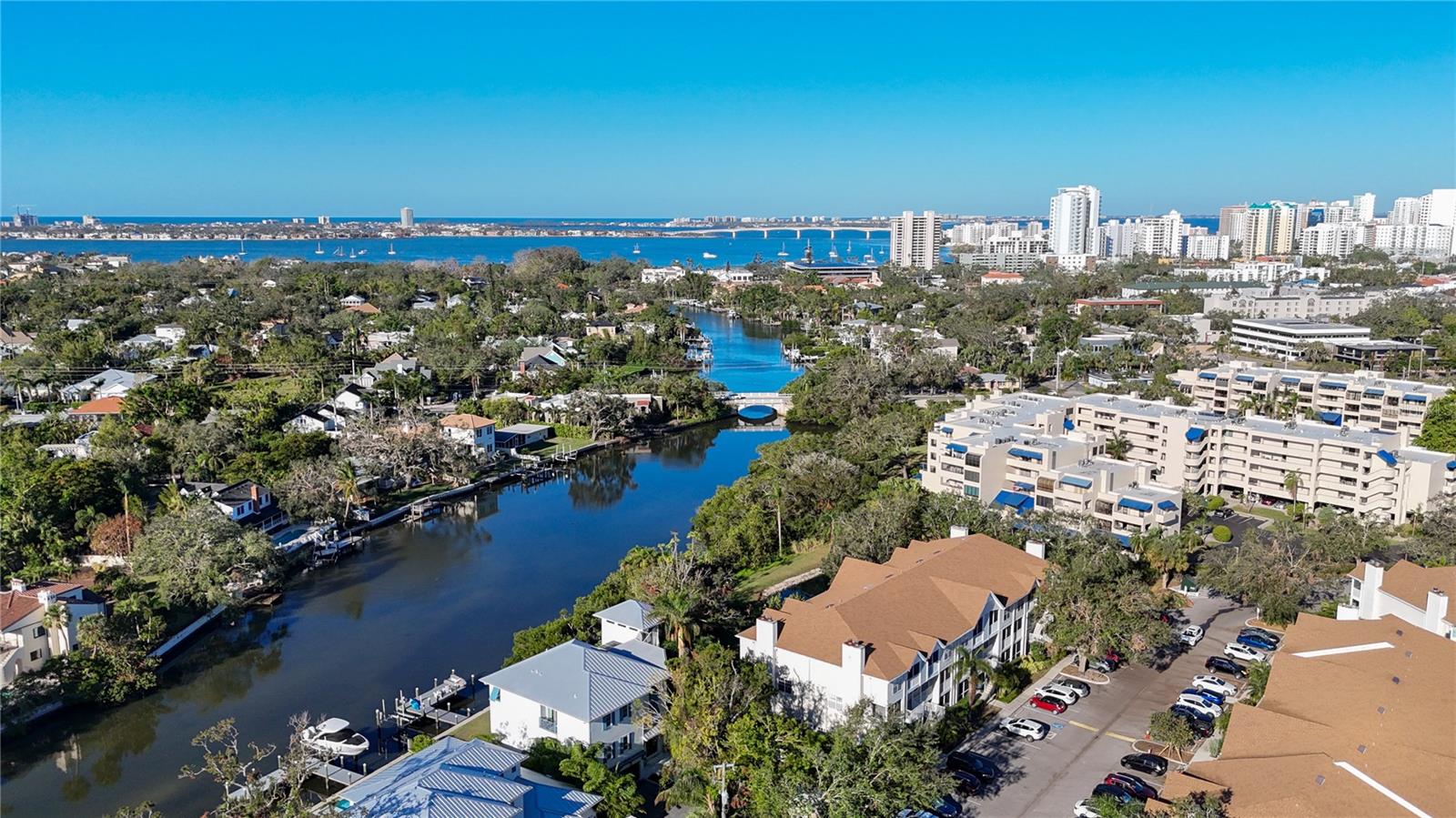 850 S TAMIAMI TRL #402