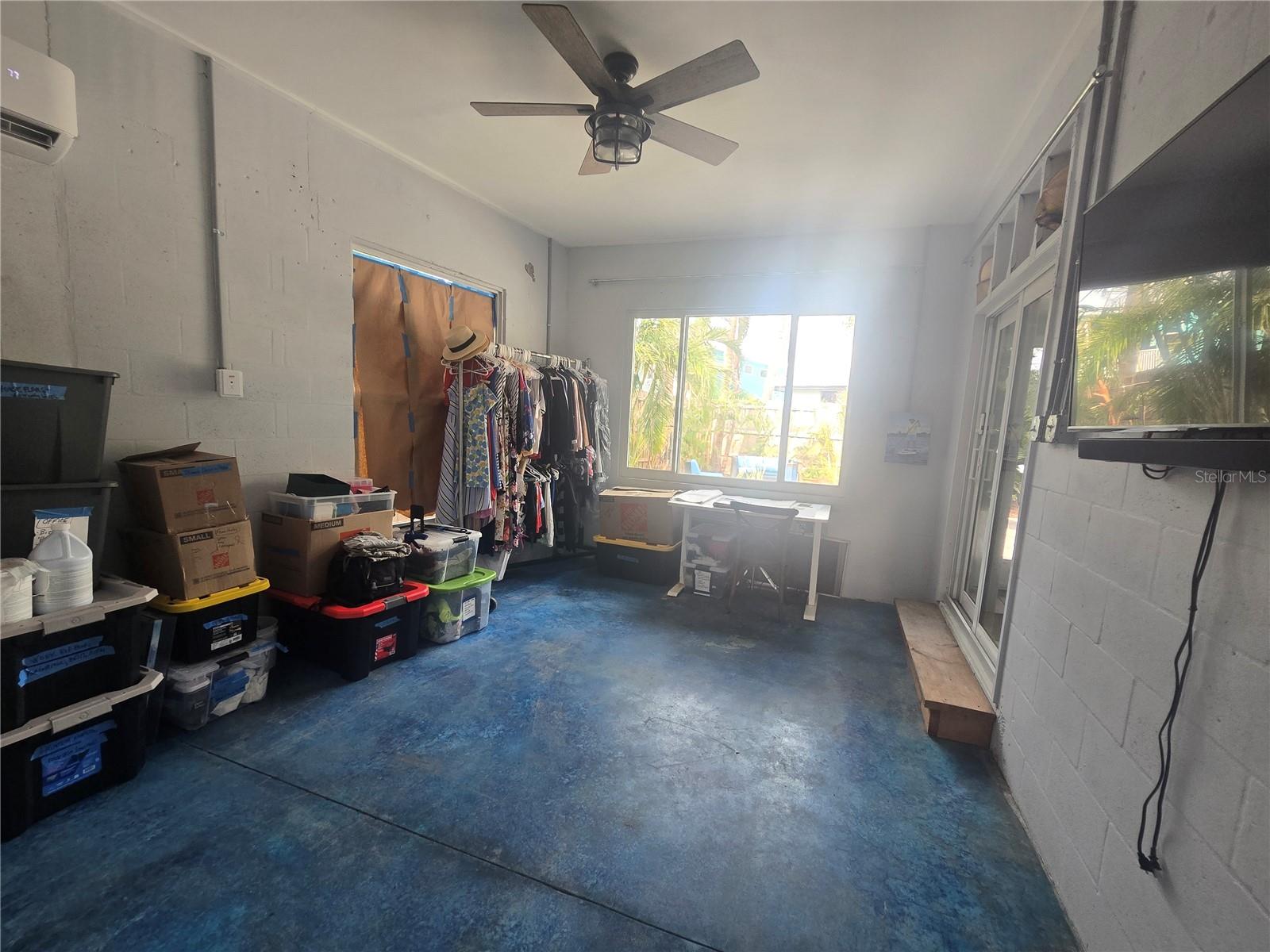 633 CALLE DE PERU
