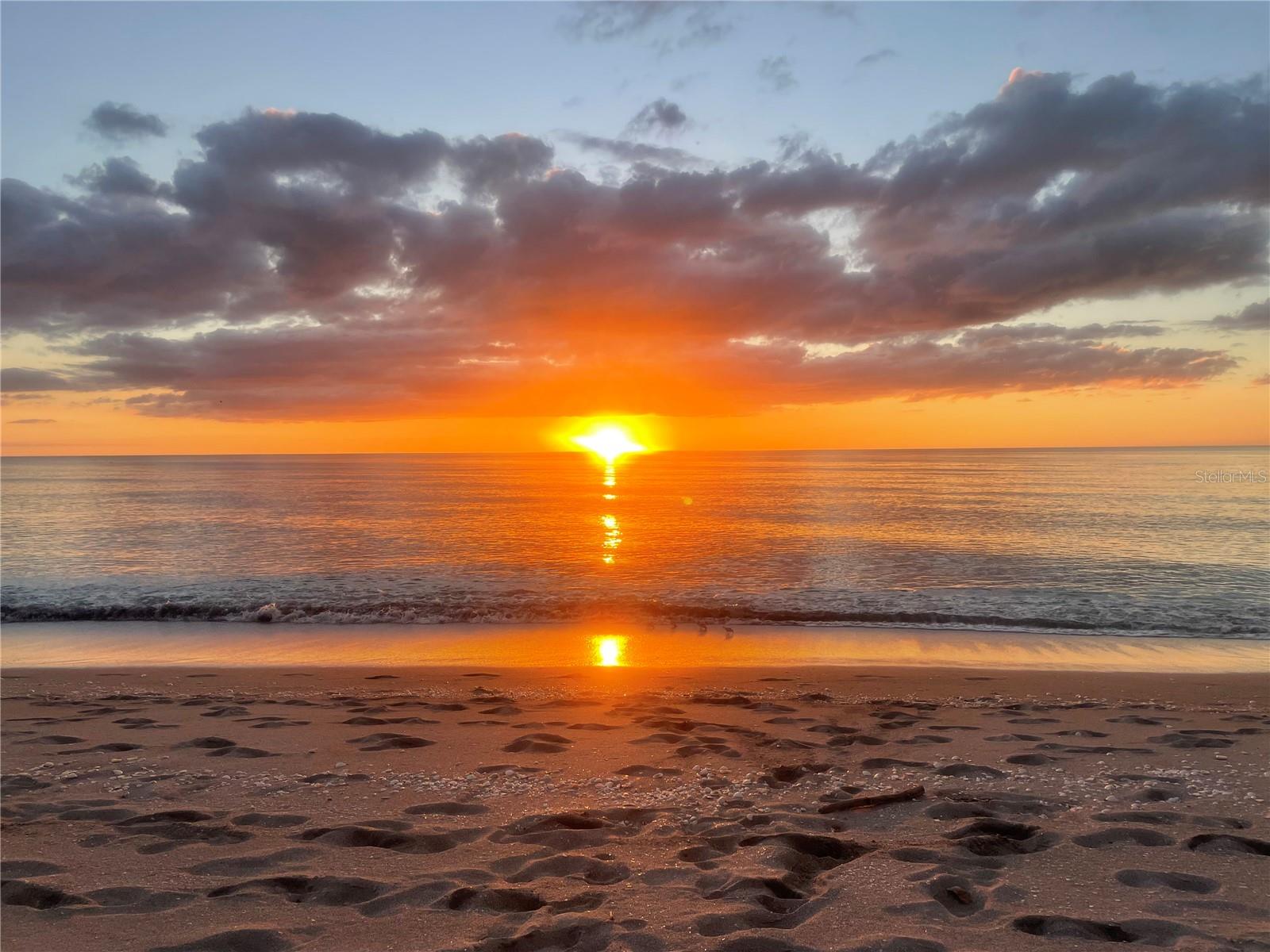 8625 MIDNIGHT PASS RD #505B