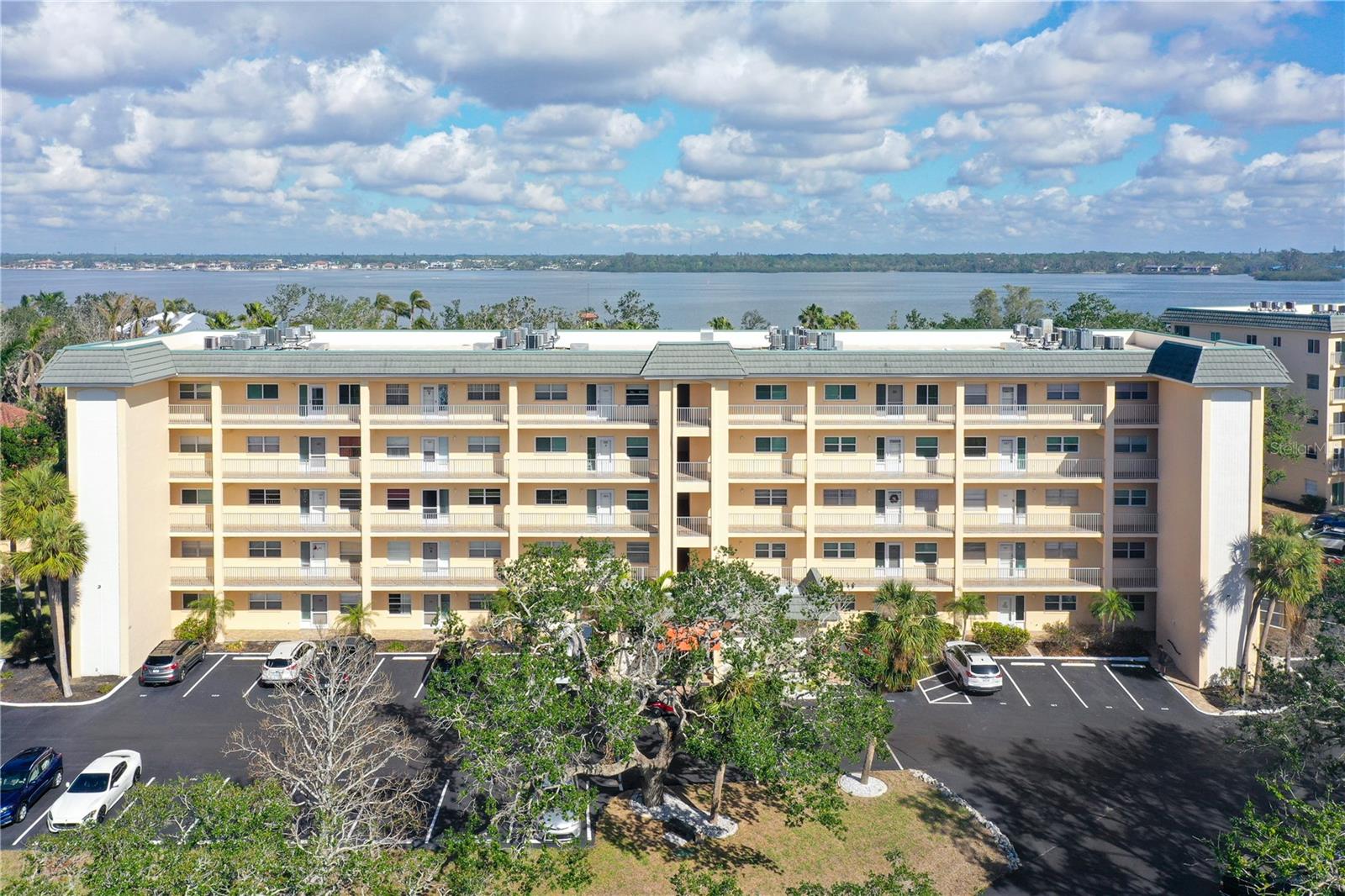 8625 MIDNIGHT PASS RD #505B