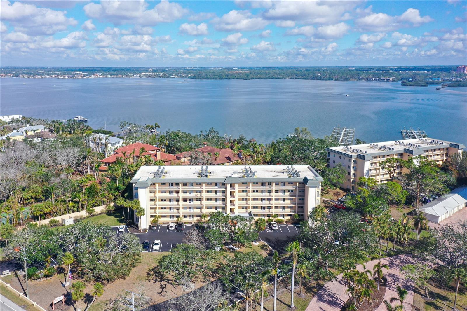 8625 MIDNIGHT PASS RD #505B