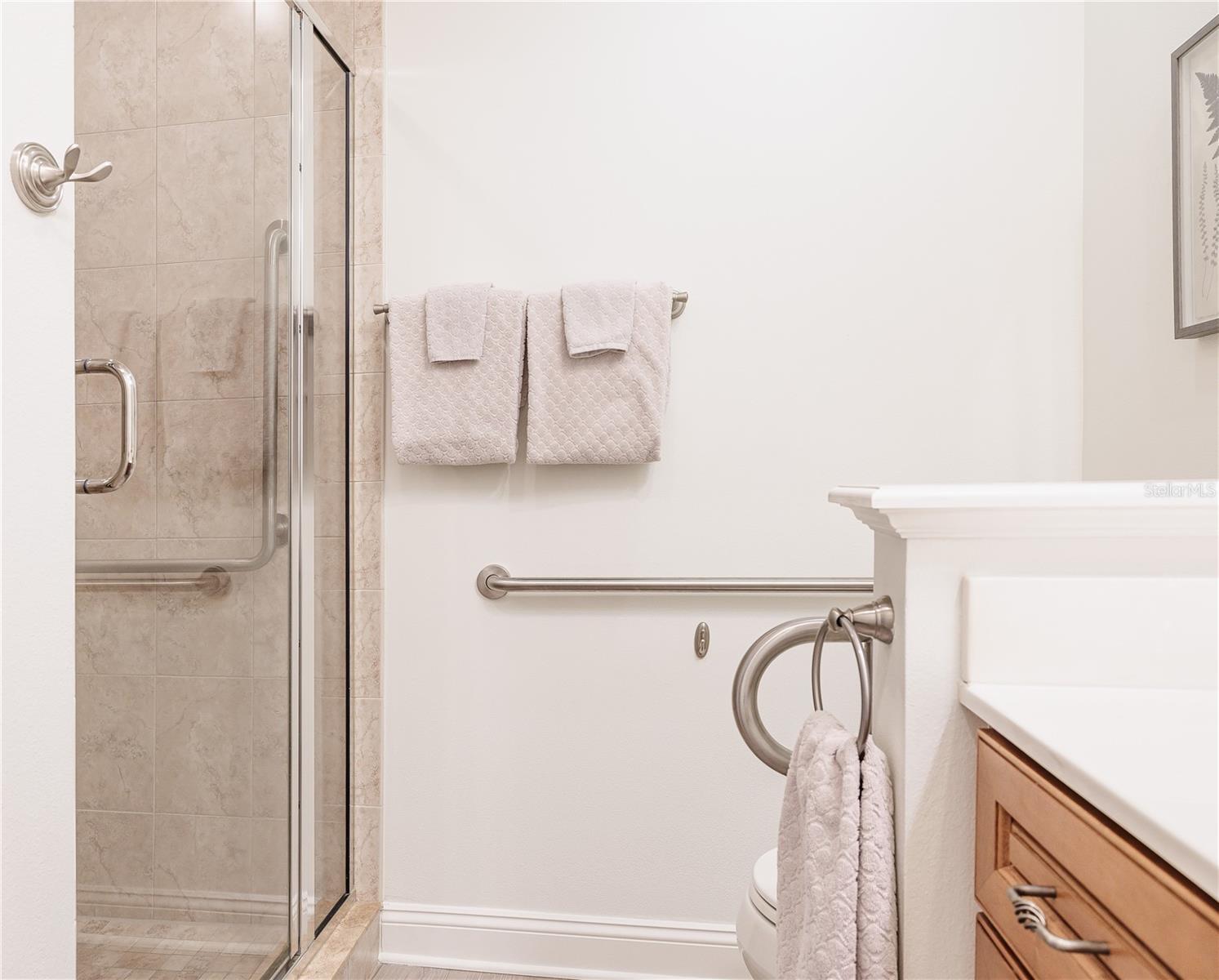 7702 LAKE VISTA CT #306