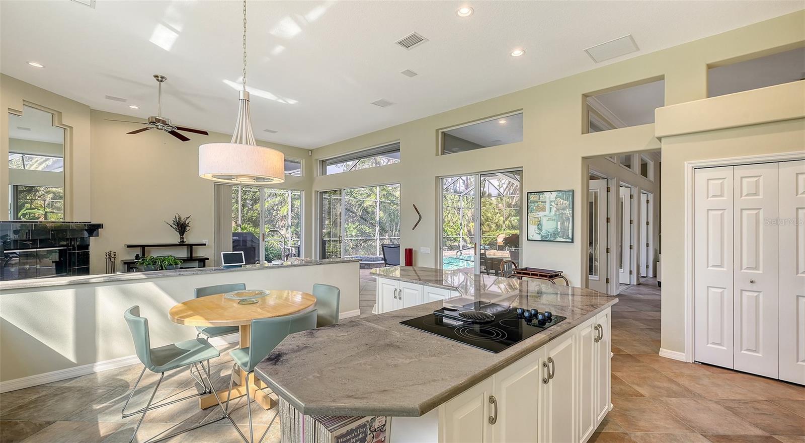 1965 WHITE FEATHER LN