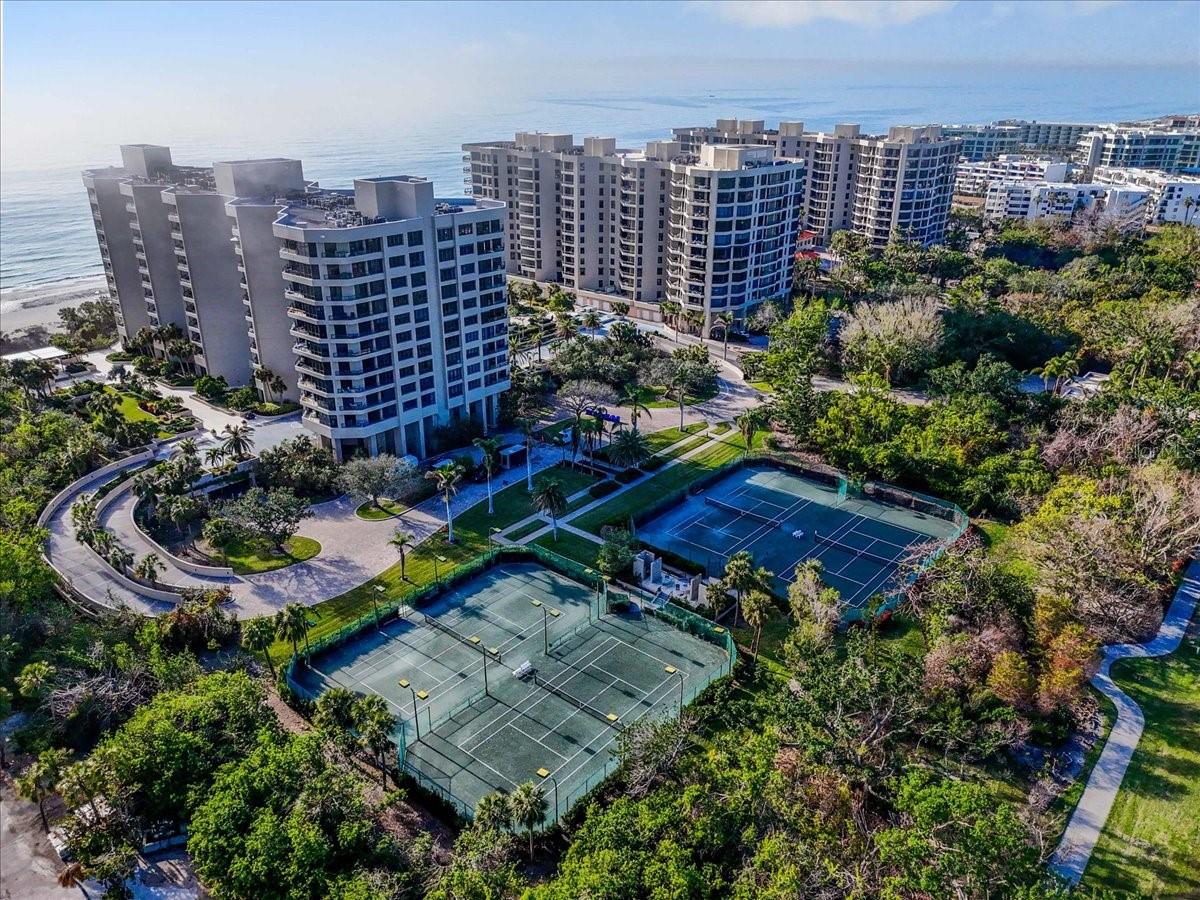 1211 GULF OF MEXICO DR #403