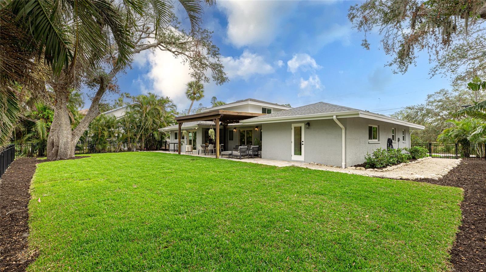 3348 S SECLUSION DR
