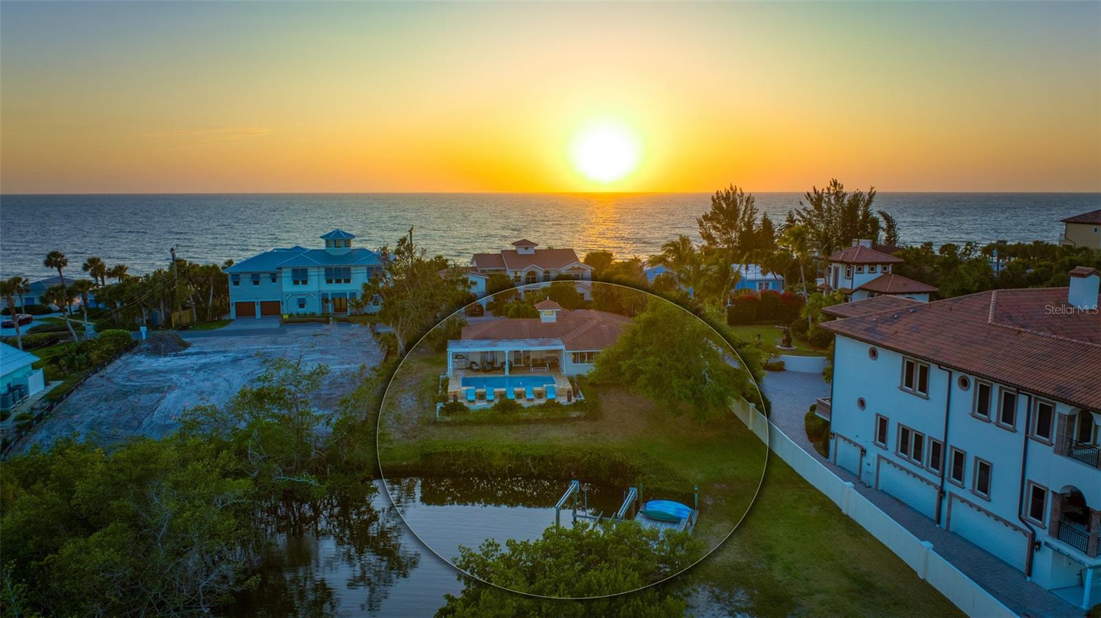 3858 CASEY KEY