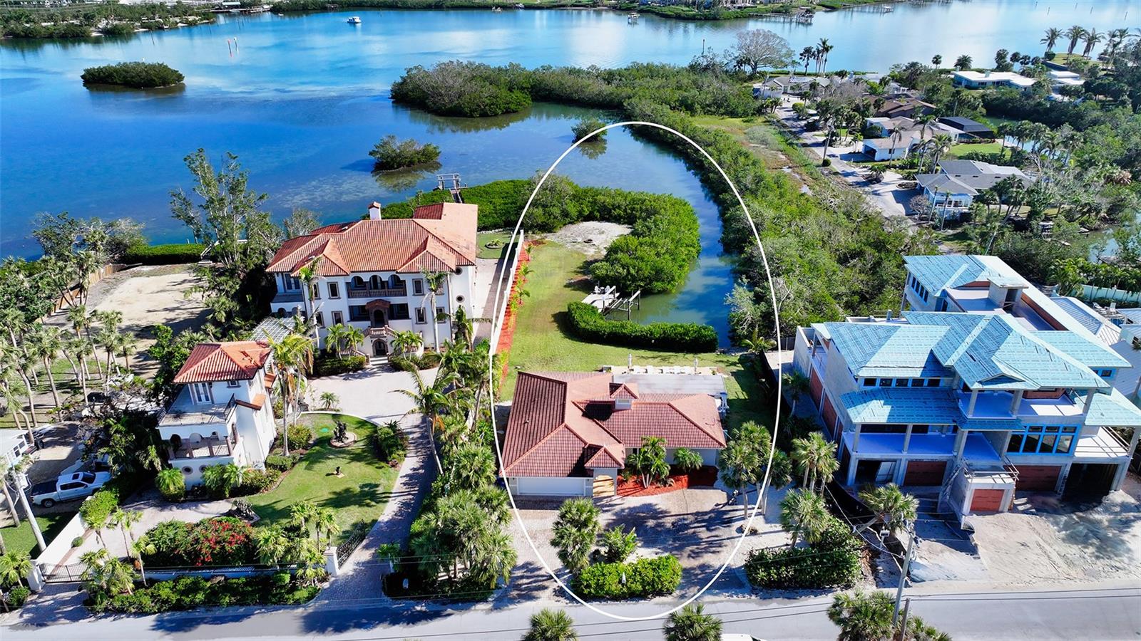 3858 CASEY KEY