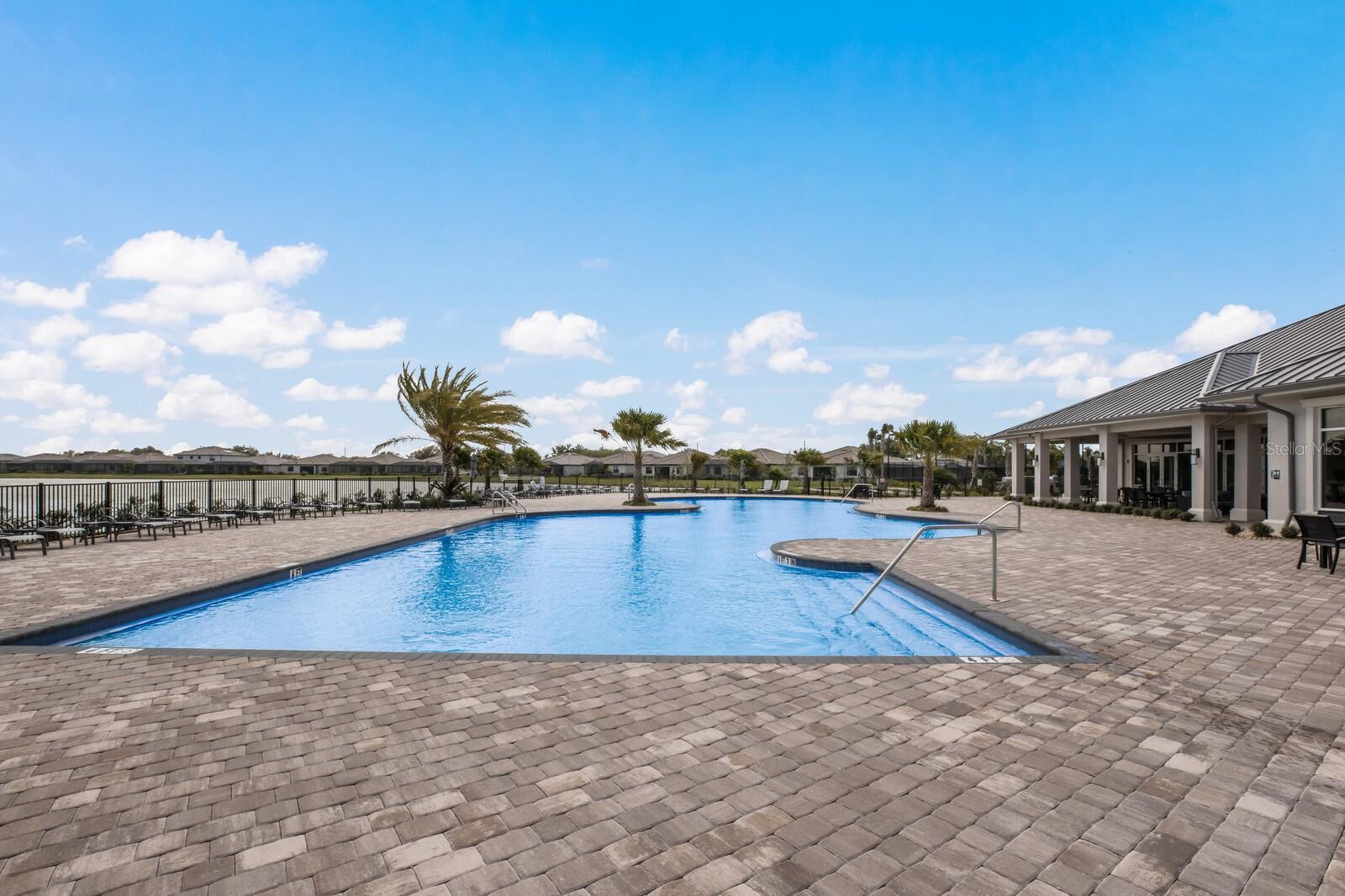 6527 CLAIRBORNE LN